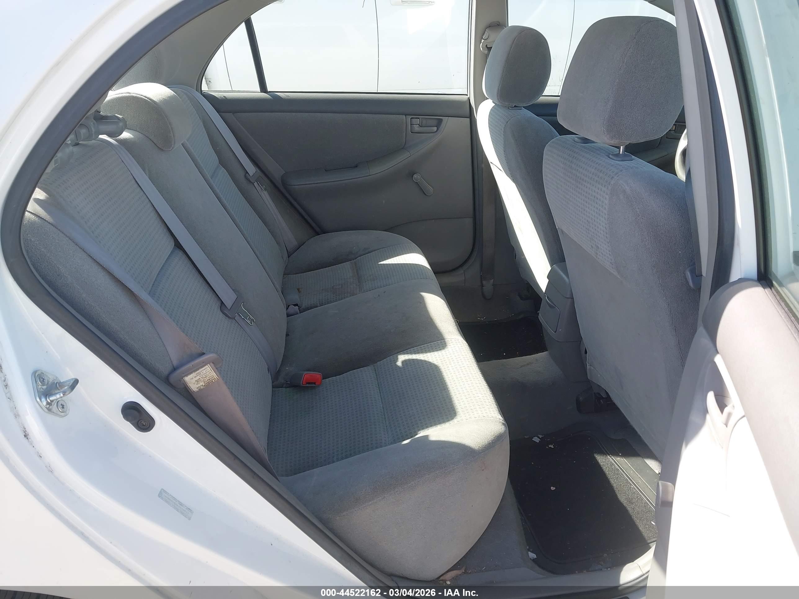 TOYOTA COROLLA image 8