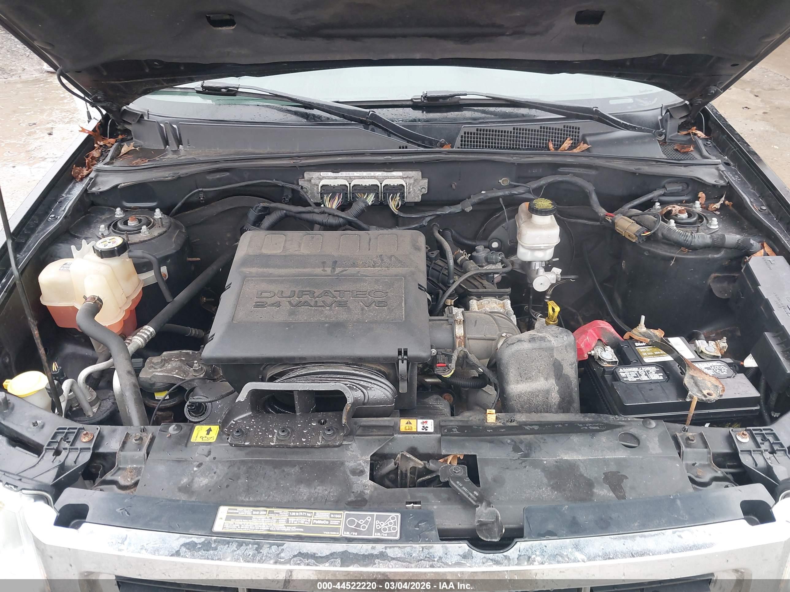 FORD ESCAPE image 10