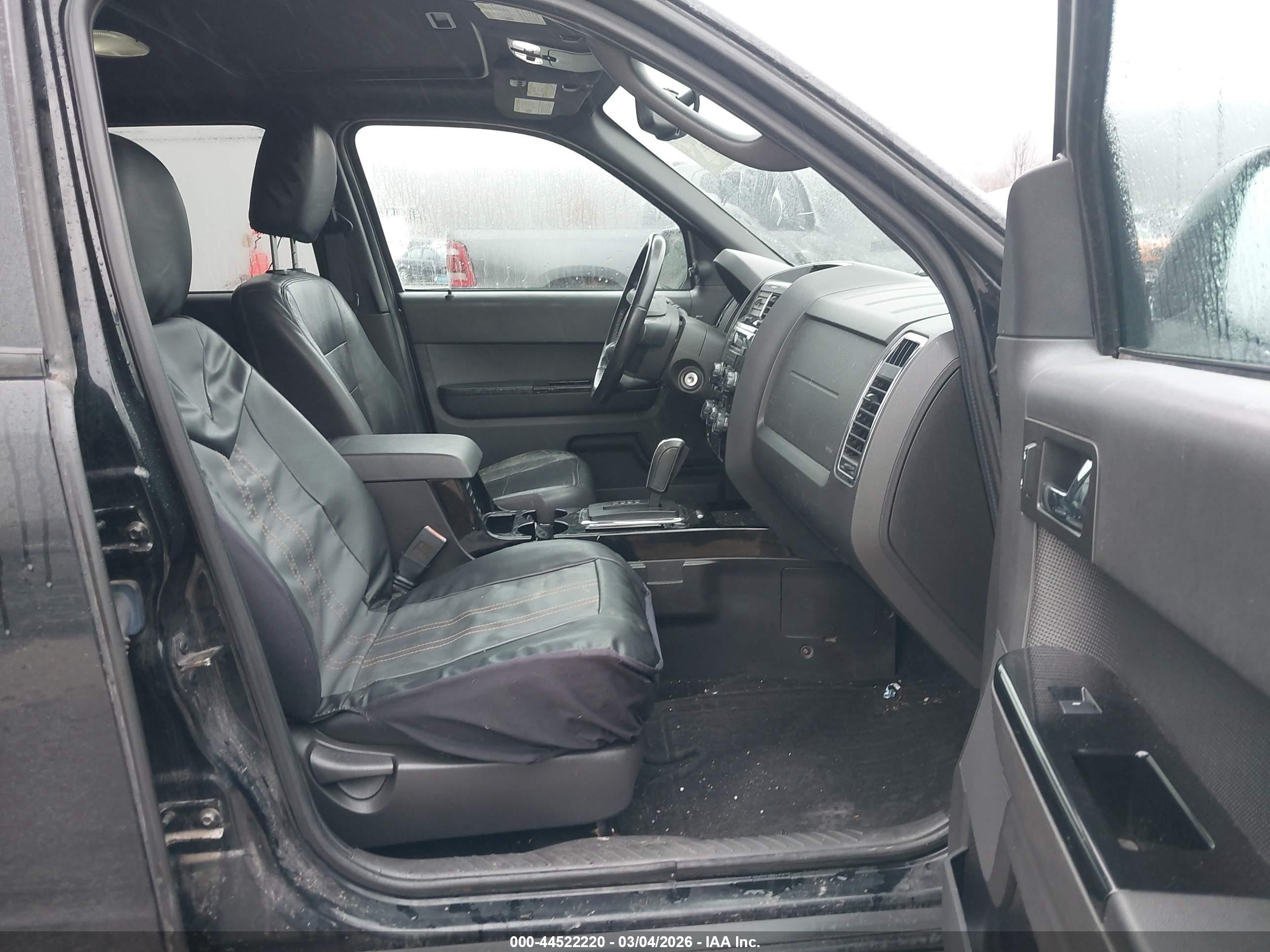 FORD ESCAPE image 5