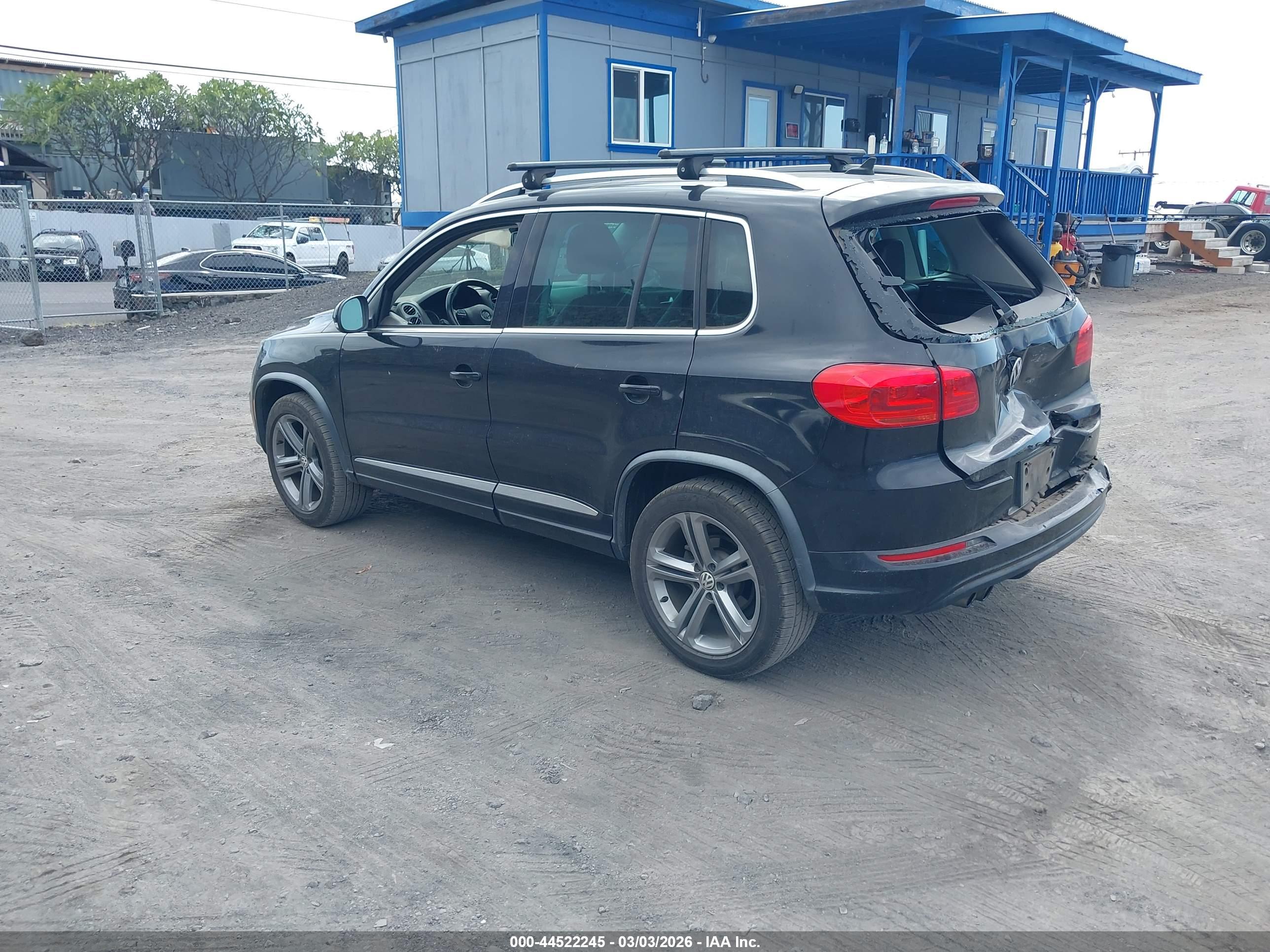 VOLKSWAGEN TIGUAN image 3