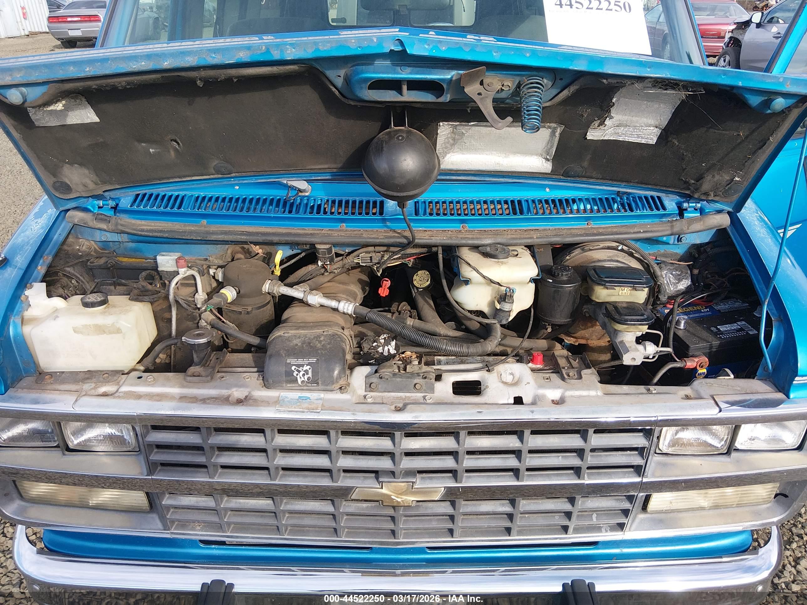 CHEVROLET G20 image 10