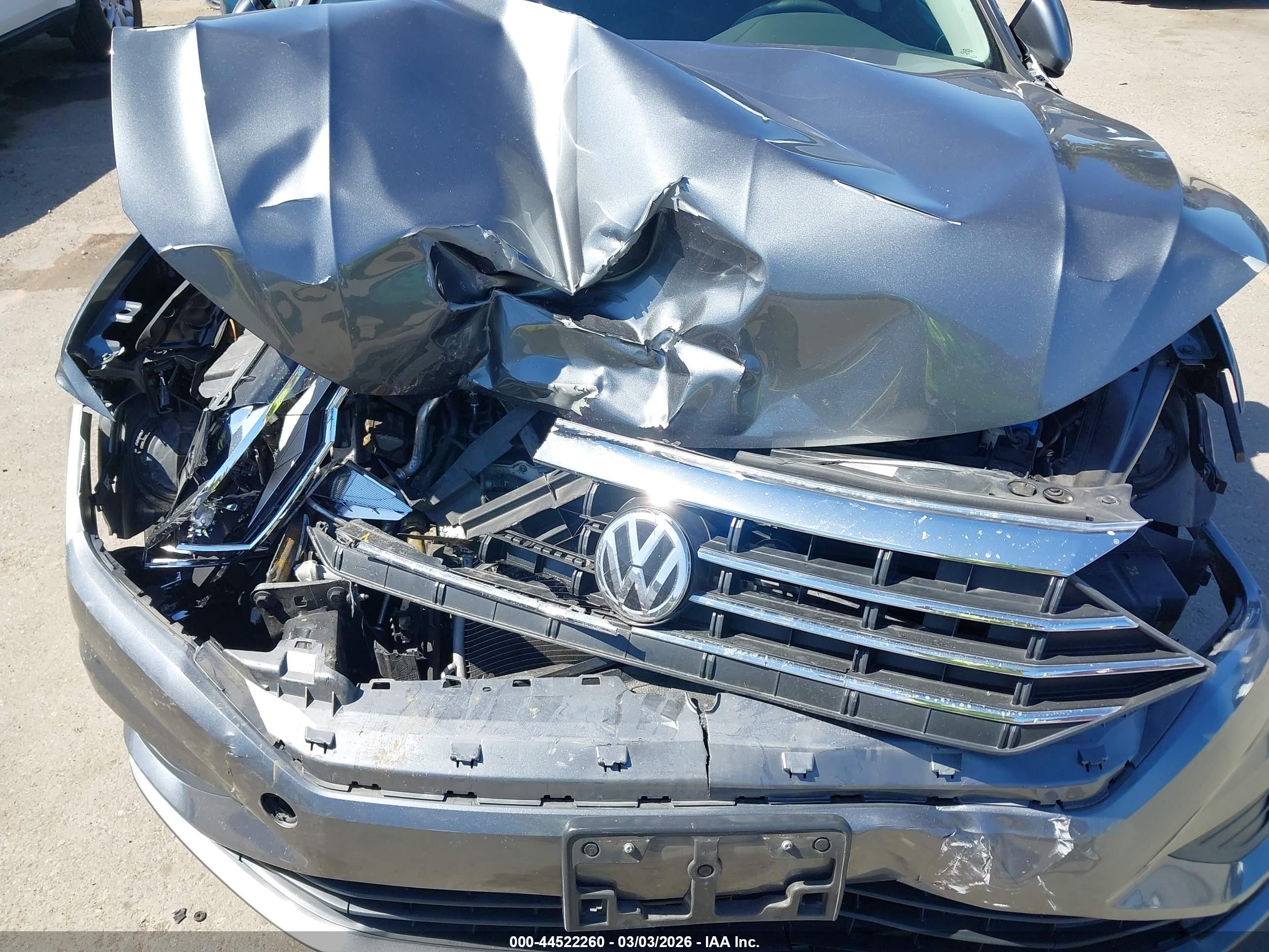 VOLKSWAGEN JETTA image 10