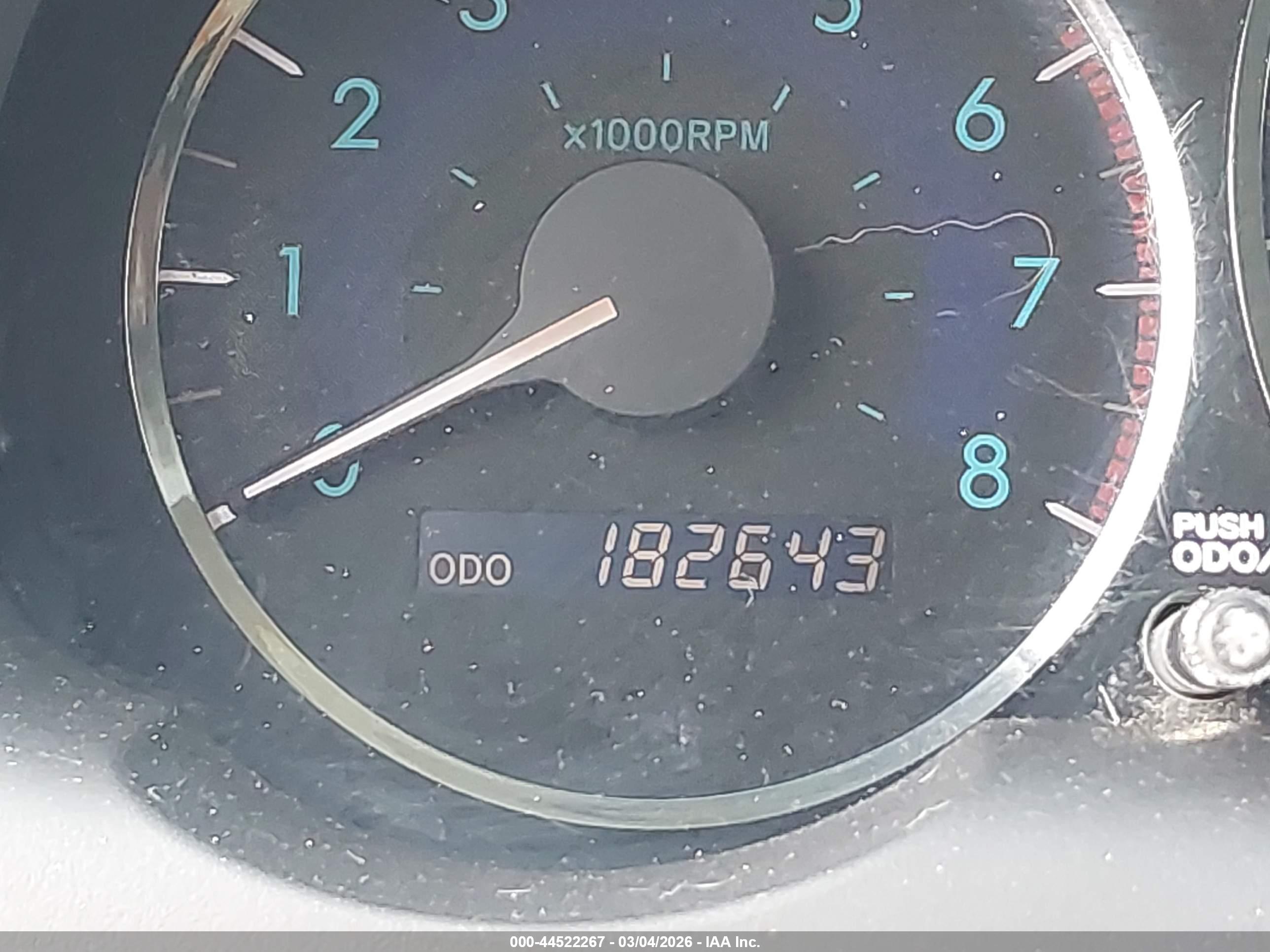 TOYOTA SIENNA image 7