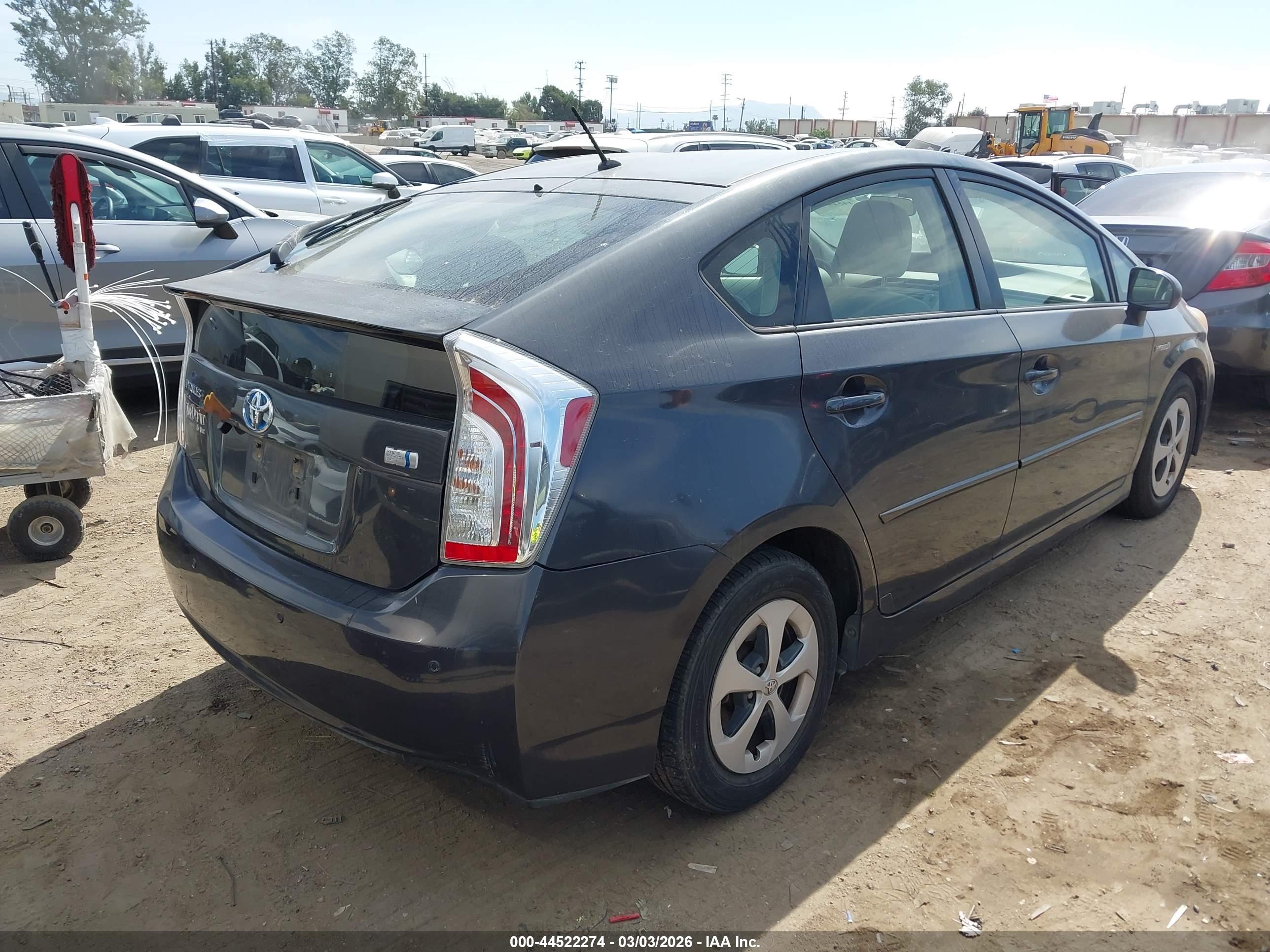 TOYOTA PRIUS image 4