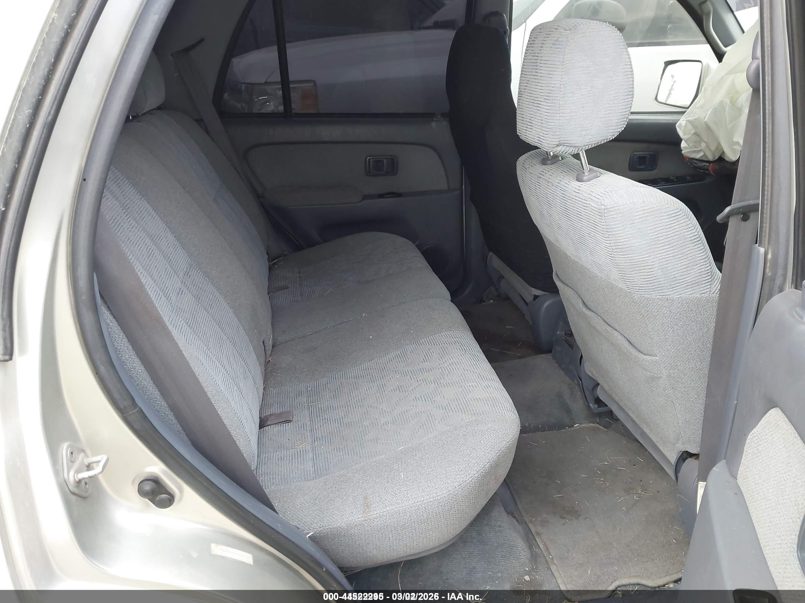 TOYOTA 4RUNNER image 8