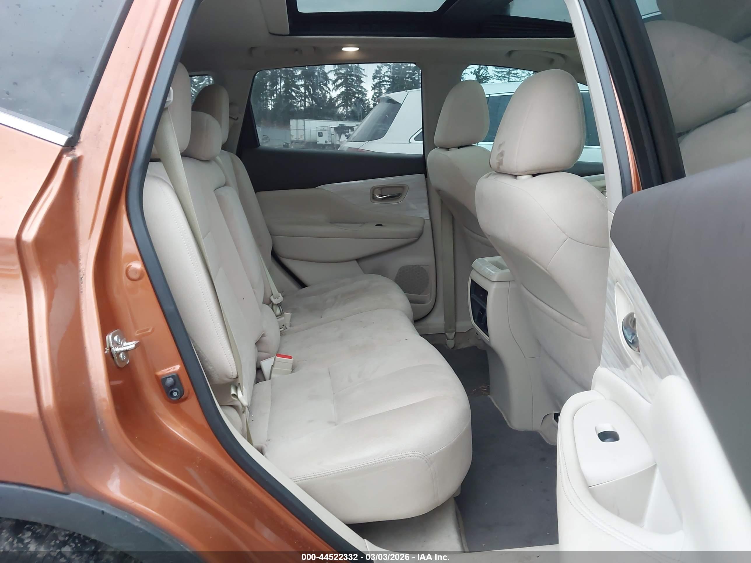 NISSAN MURANO image 8