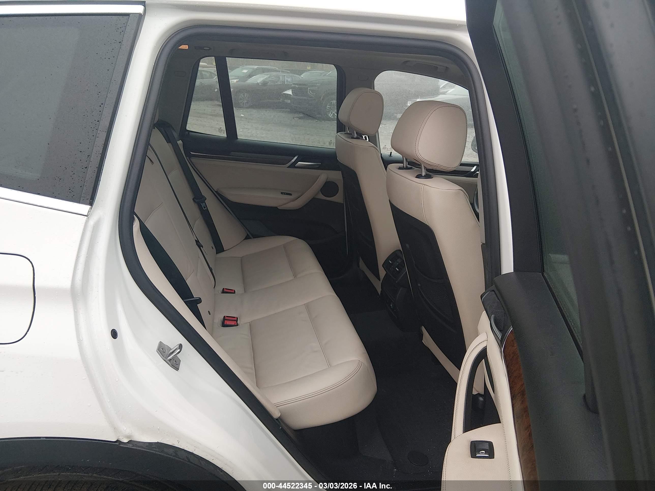 BMW X3 image 8