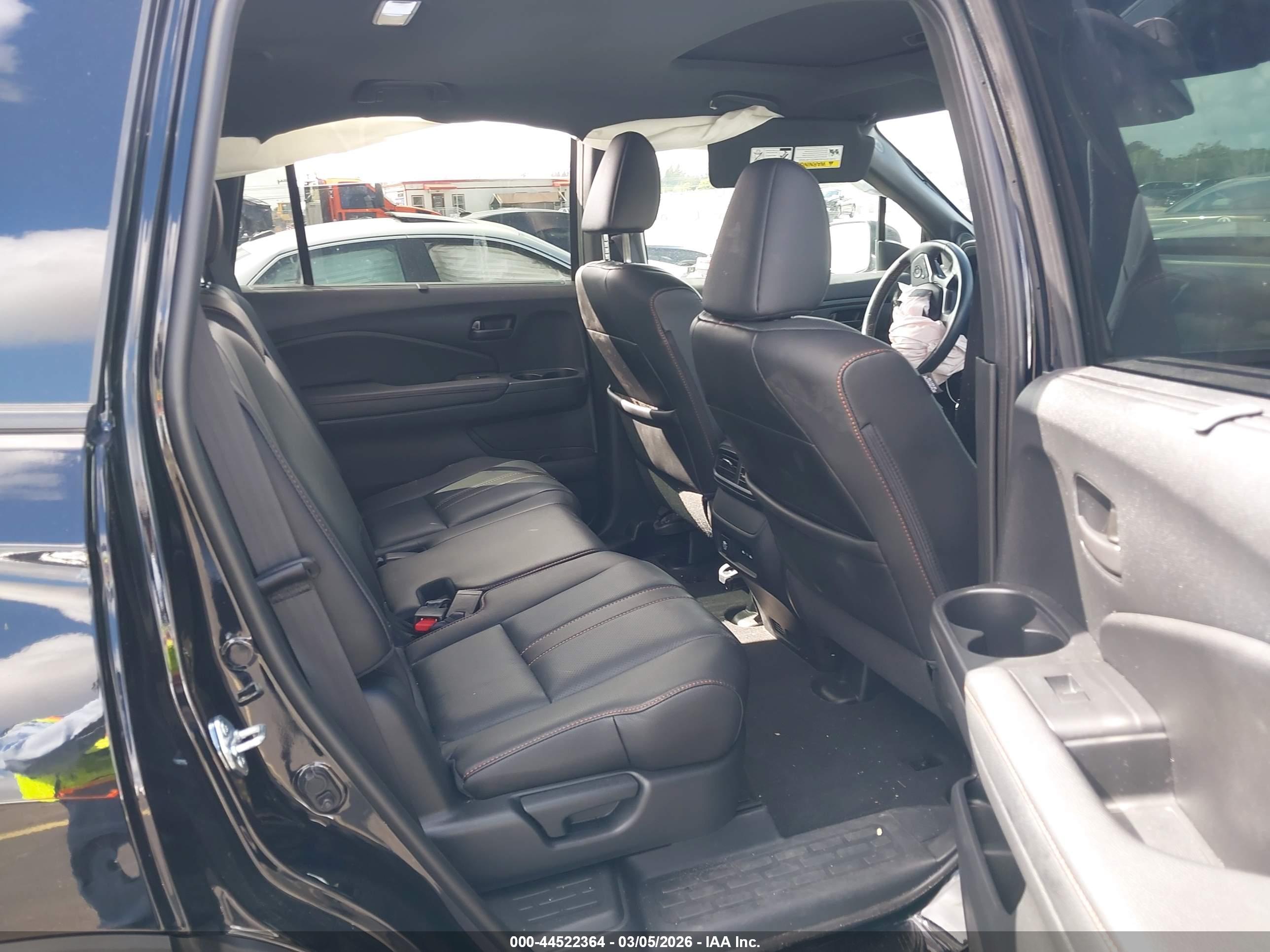 HONDA PASSPORT image 8