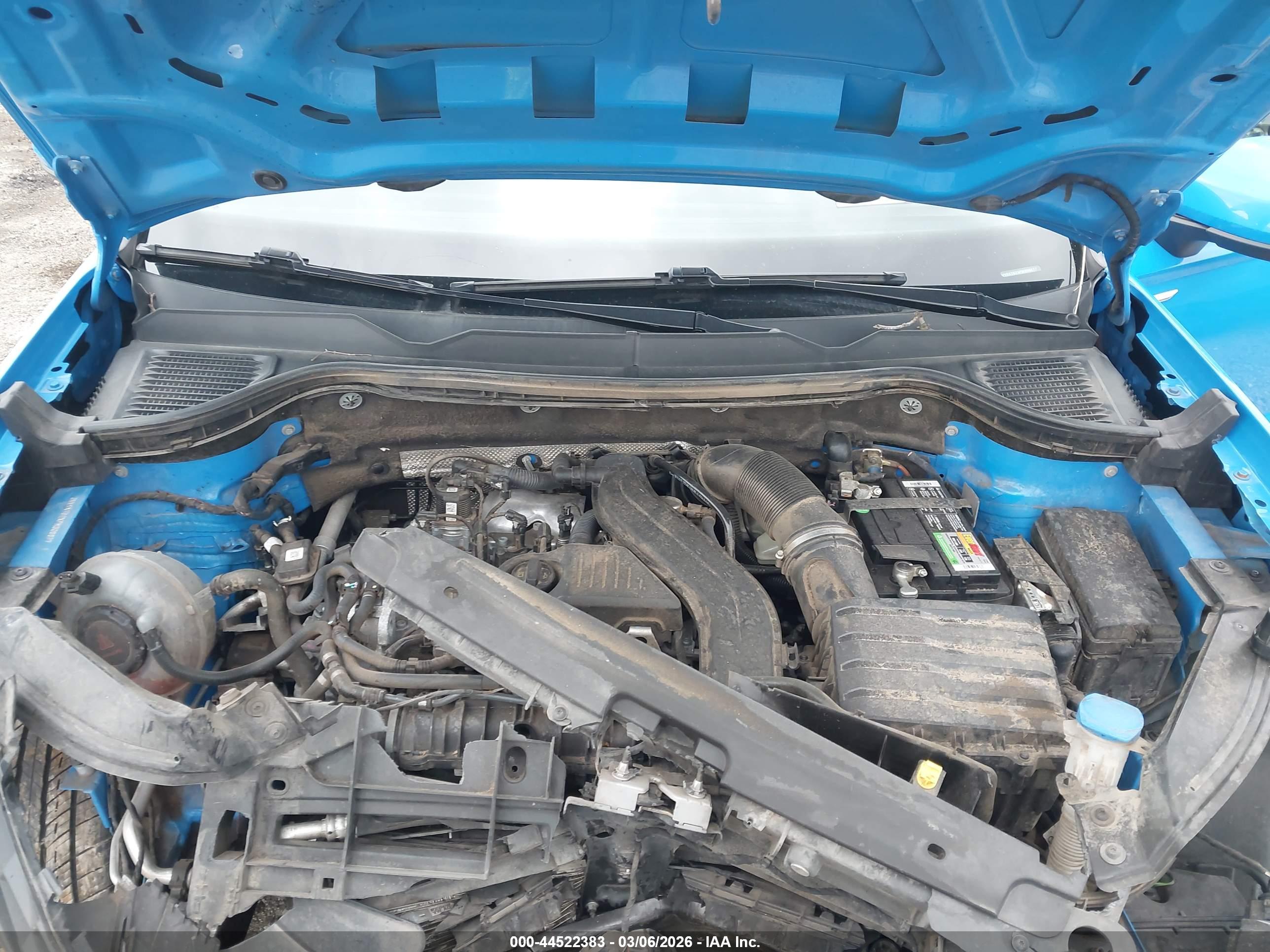 VOLKSWAGEN TAOS image 10