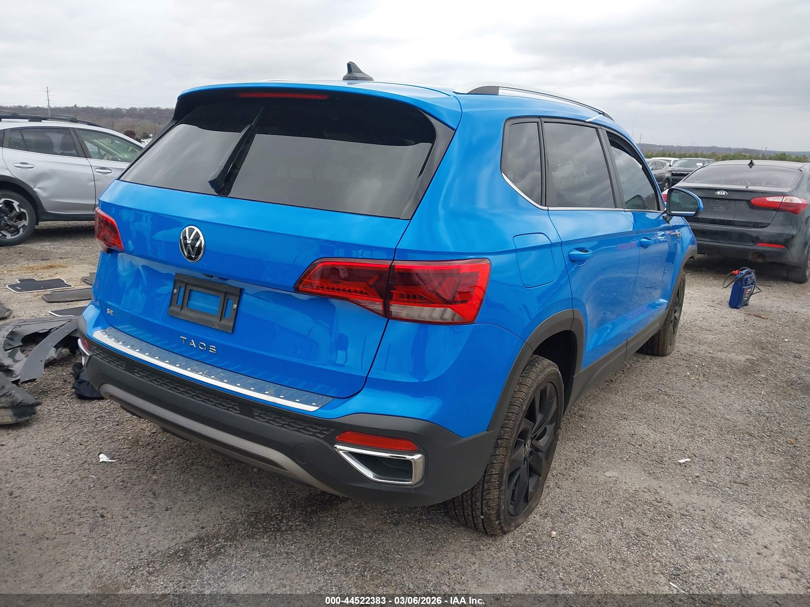 VOLKSWAGEN TAOS image 4