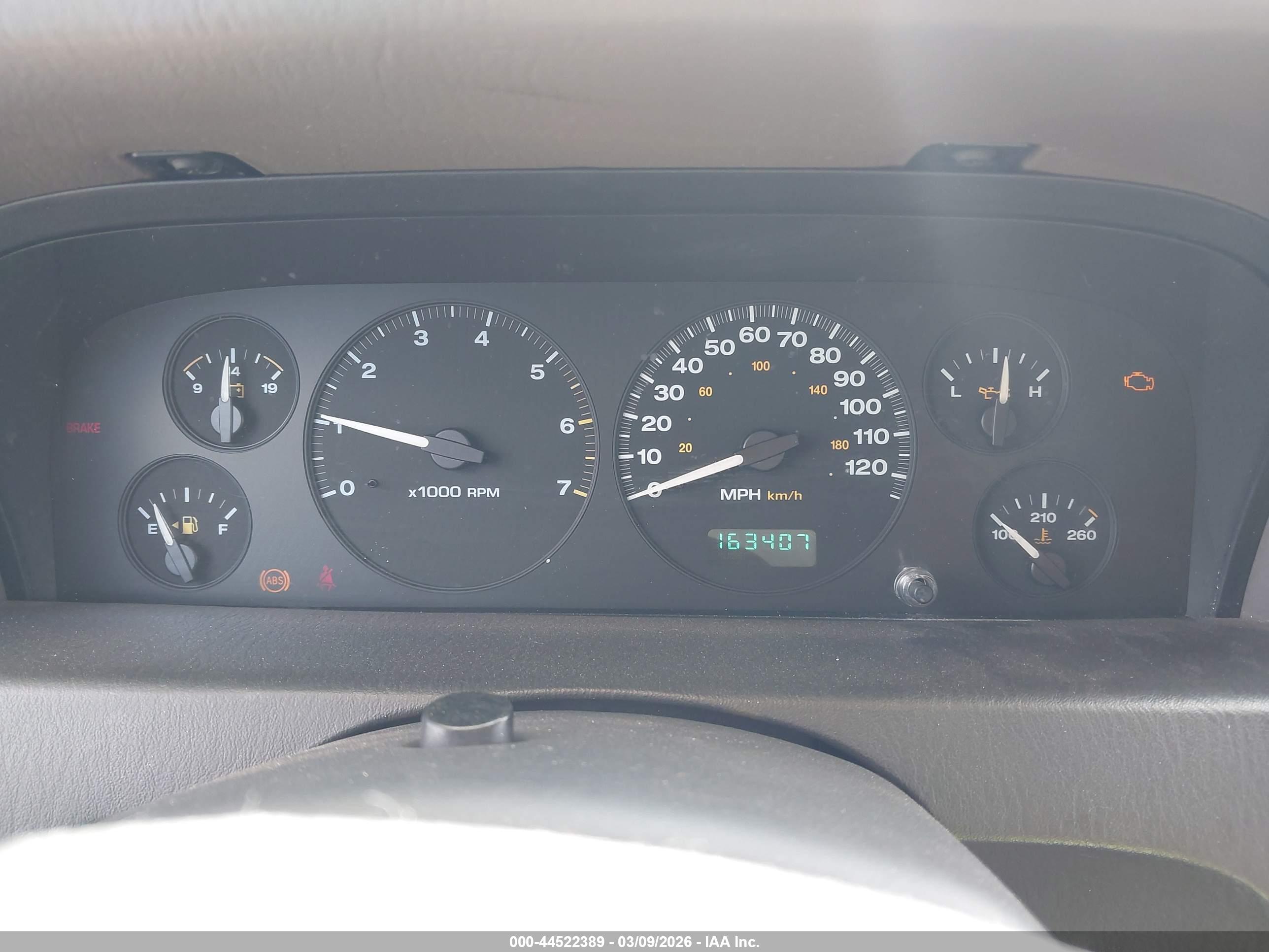 JEEP GRAND image 7