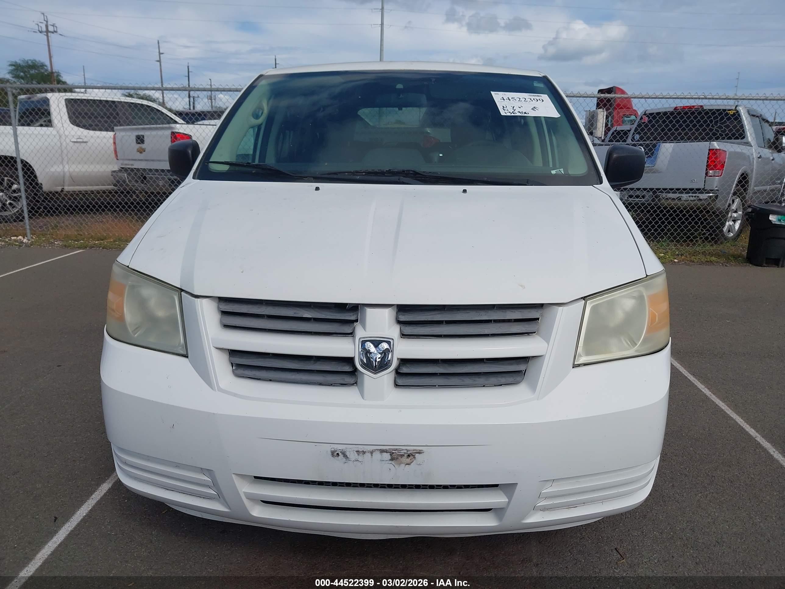 DODGE GRAND image 6