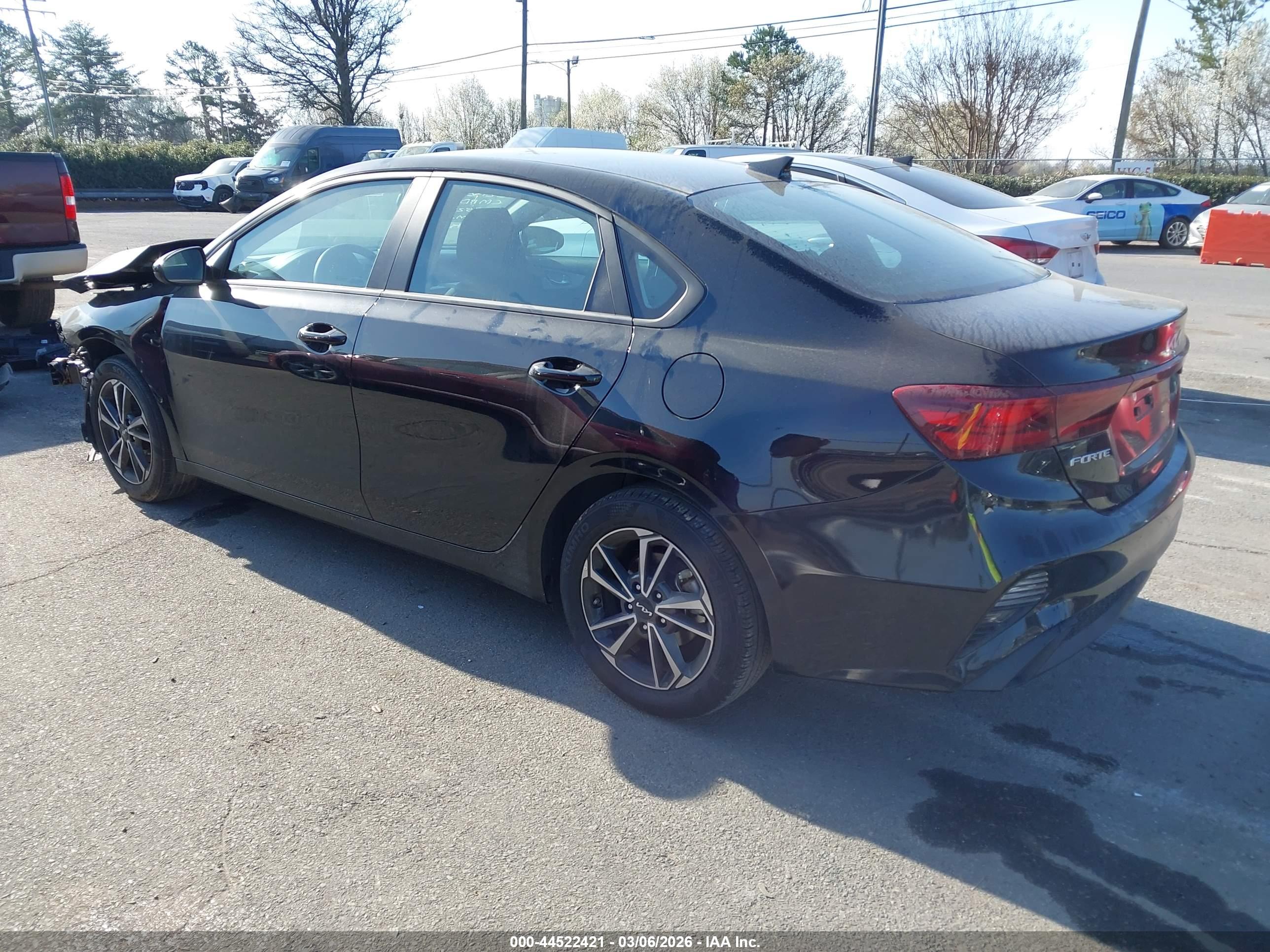 KIA FORTE image 3
