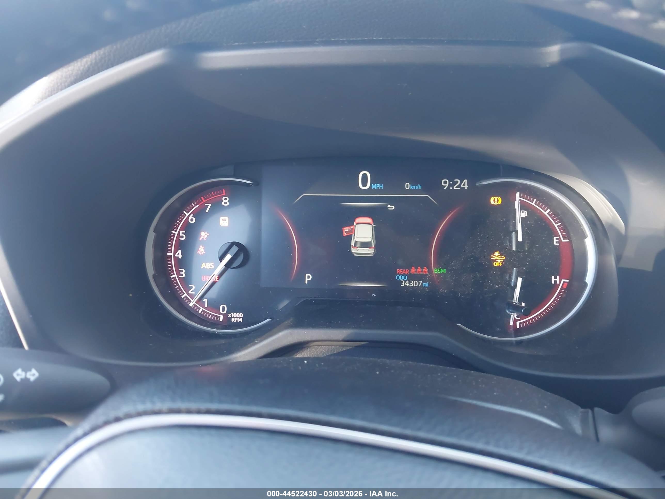 TOYOTA RAV4 image 7