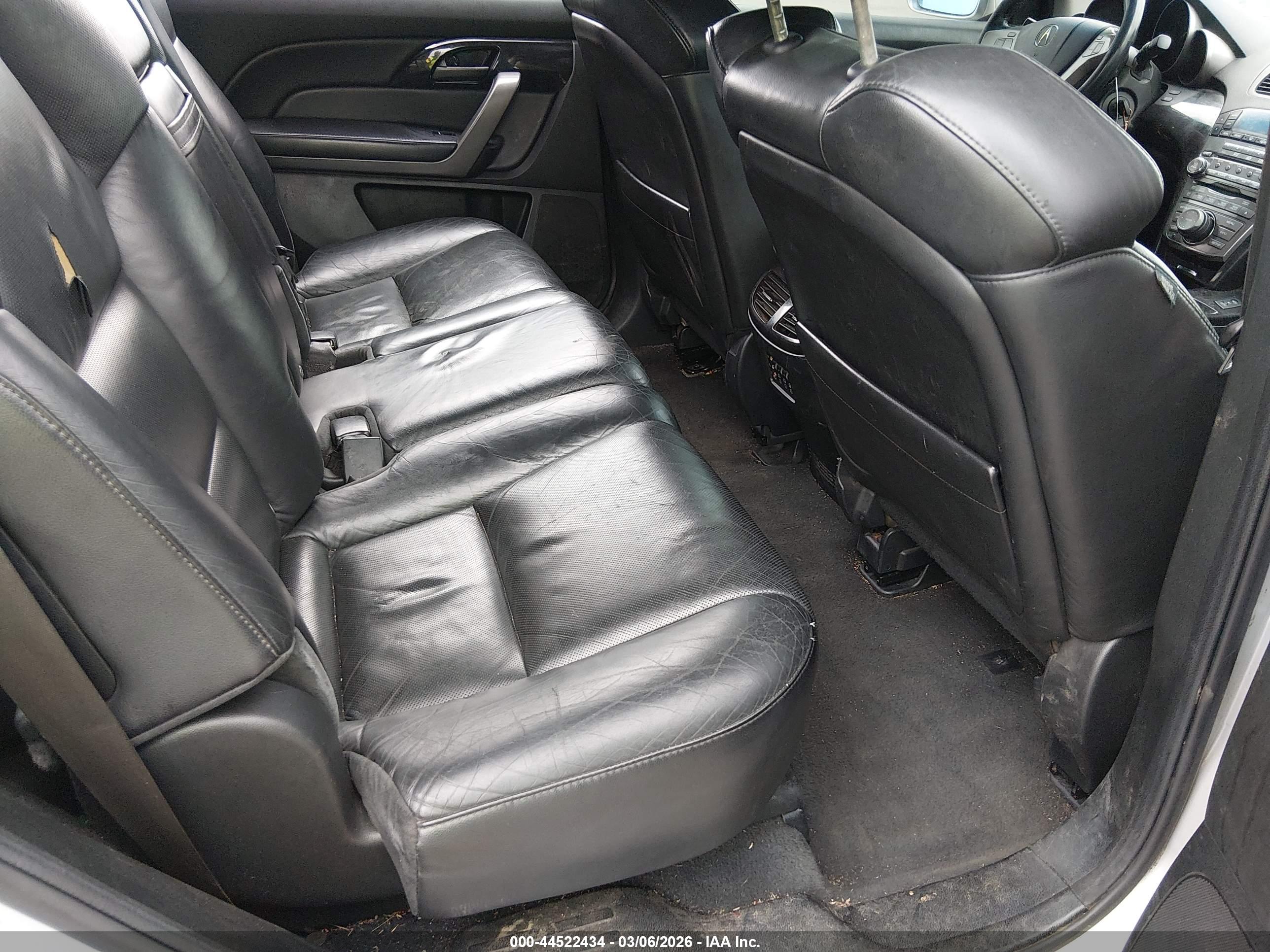 ACURA MDX image 8