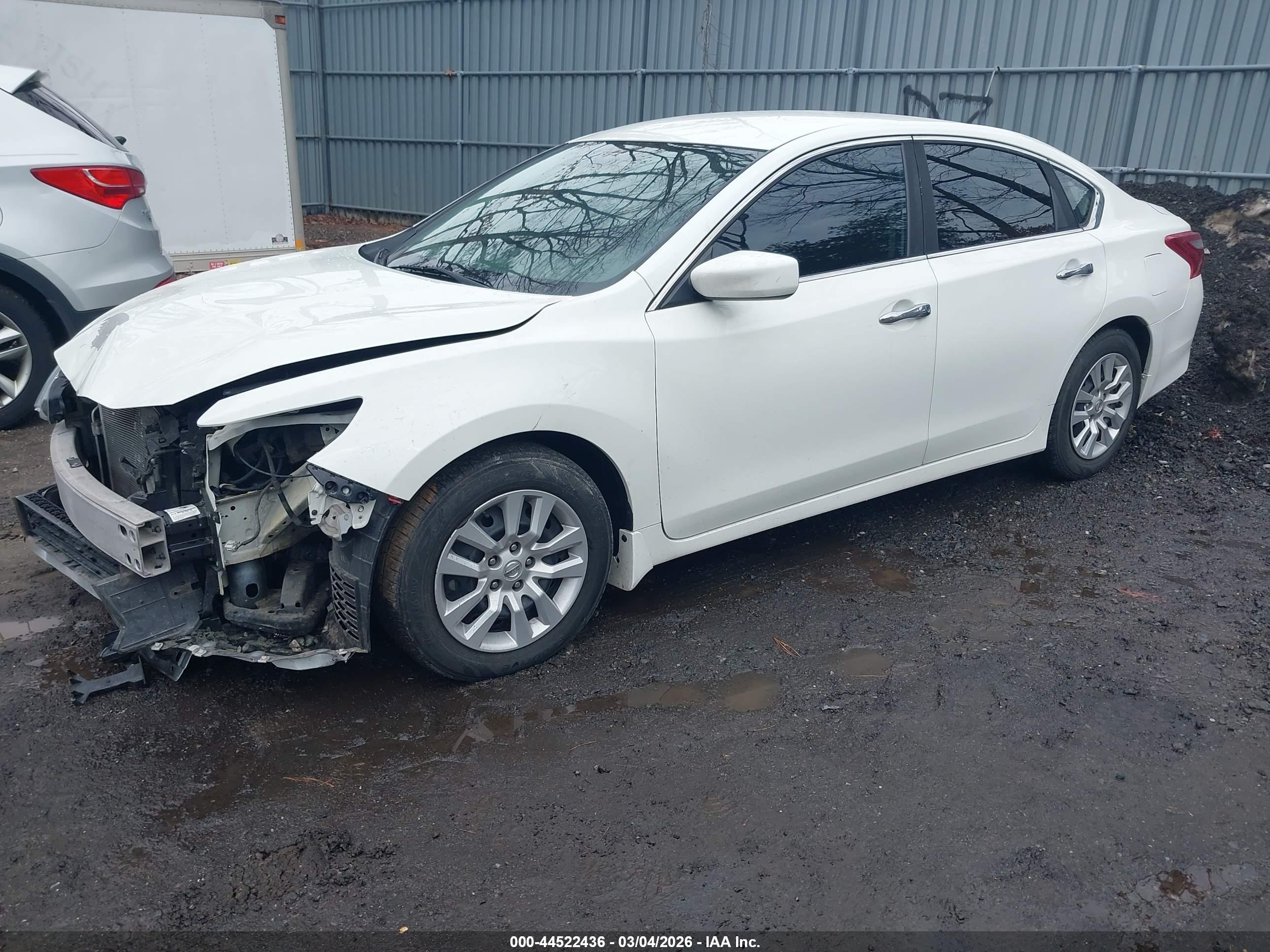 NISSAN ALTIMA image 2