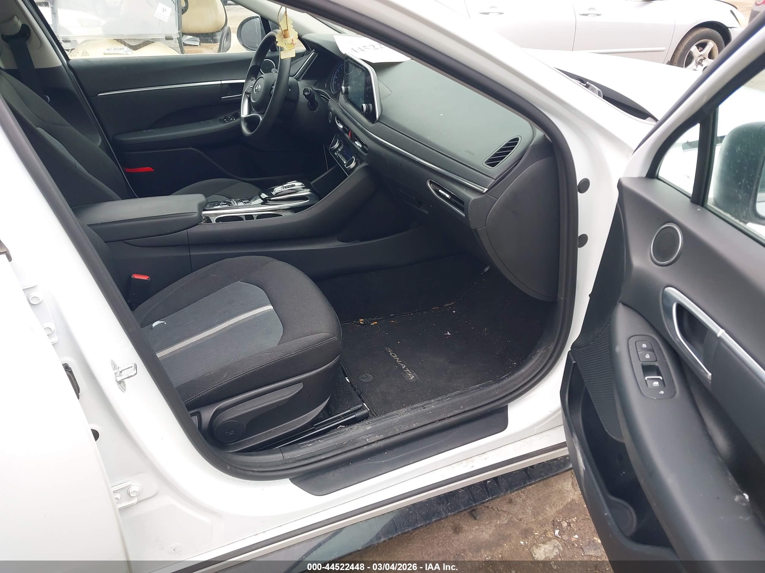 HYUNDAI SONATA image 5