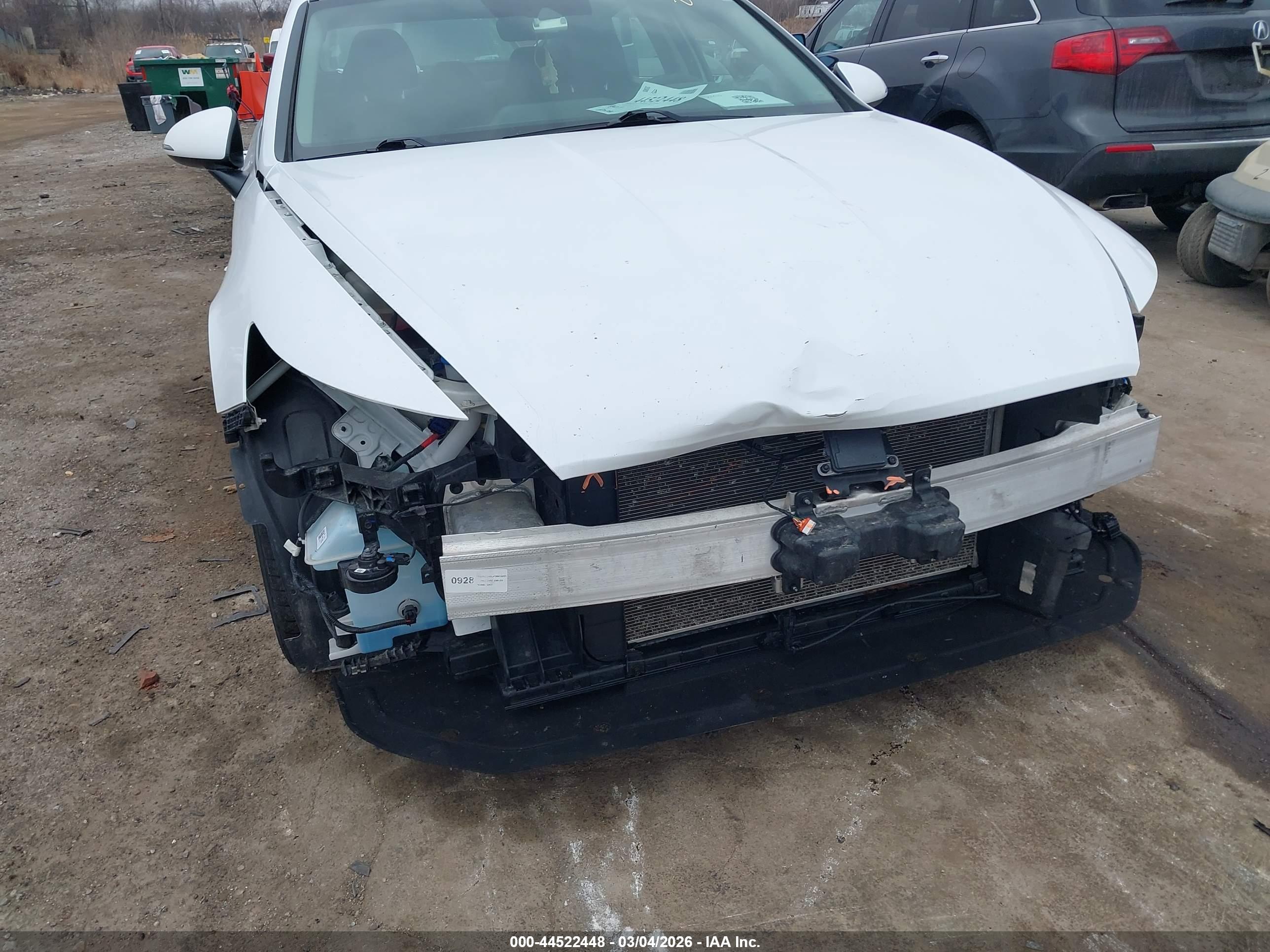 HYUNDAI SONATA image 6