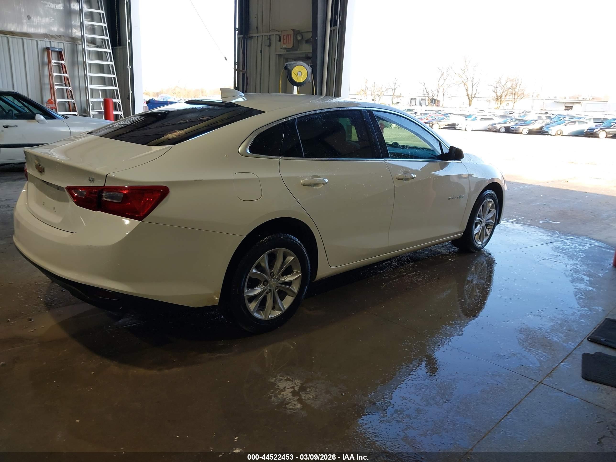 CHEVROLET MALIBU image 4