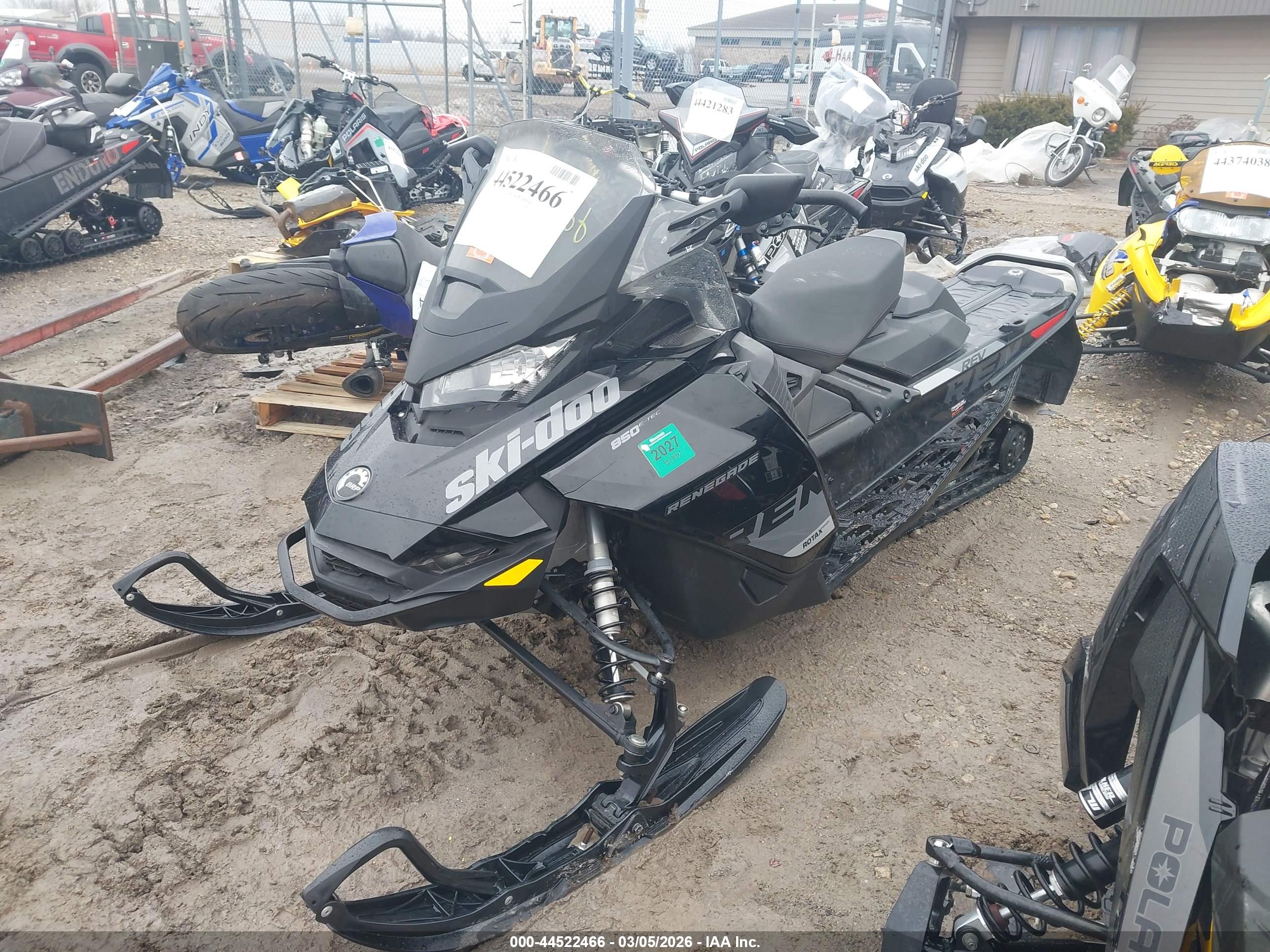 SKI DOO image 2