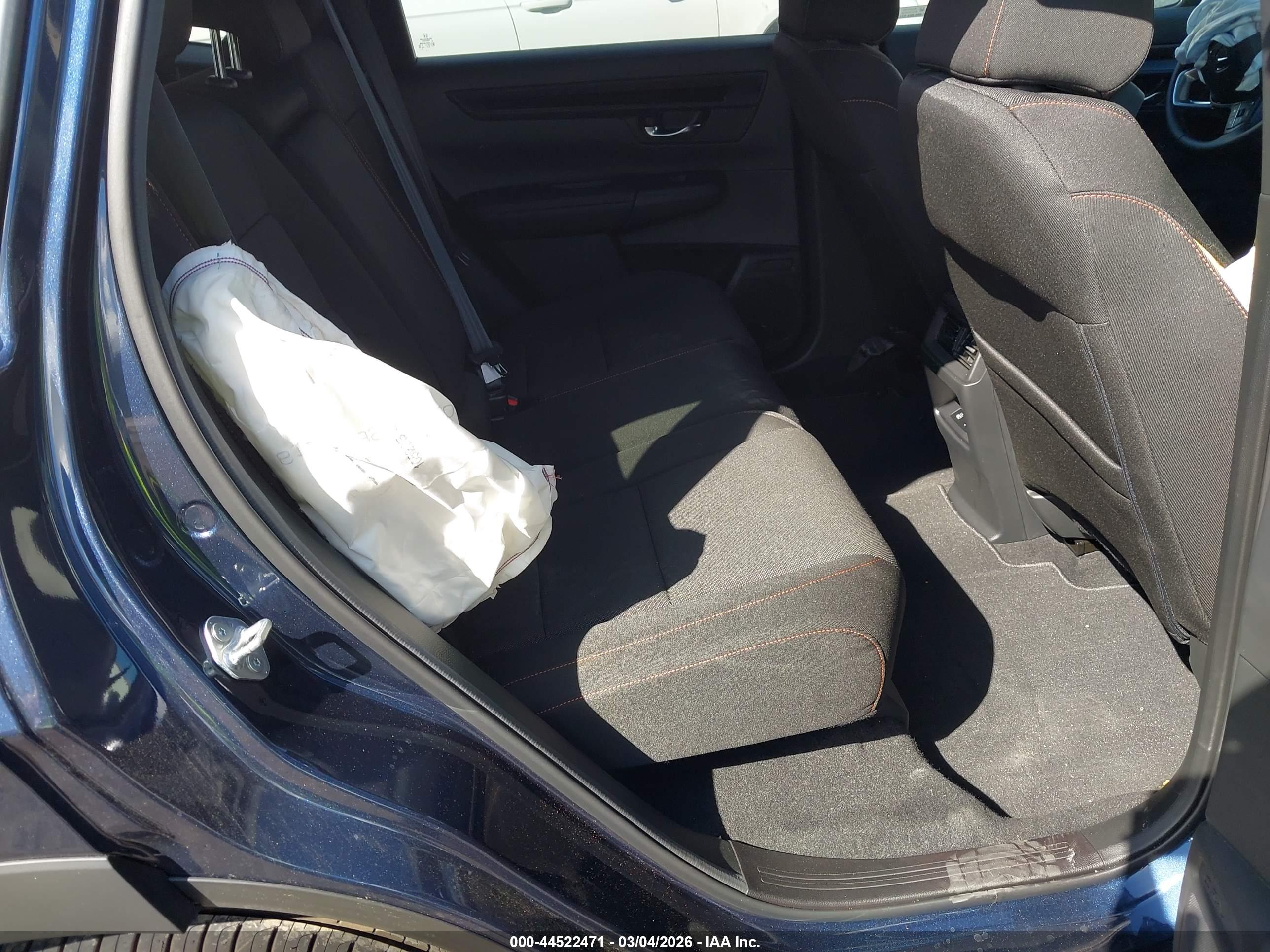 HONDA CR-V image 8