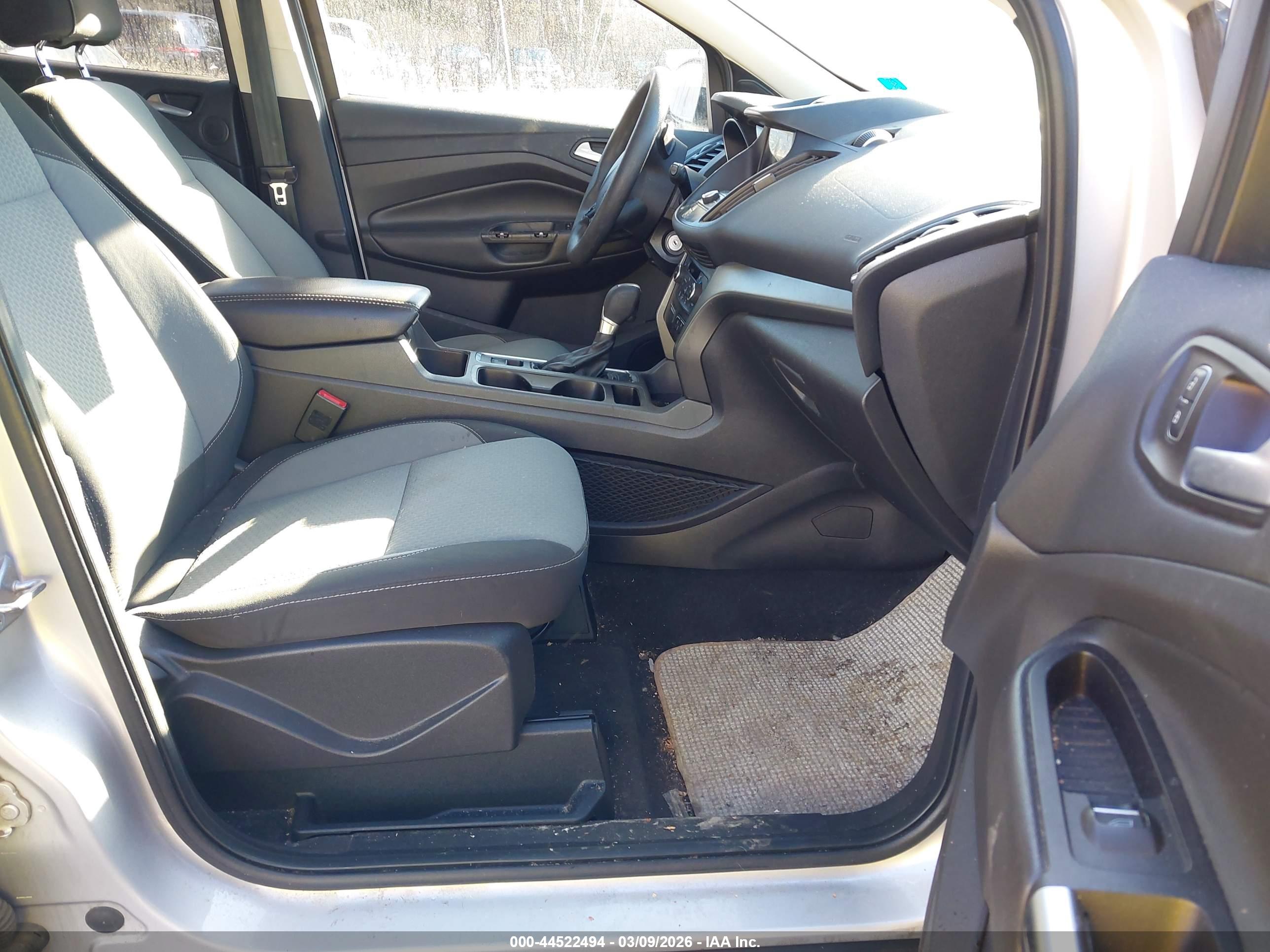 FORD ESCAPE image 5