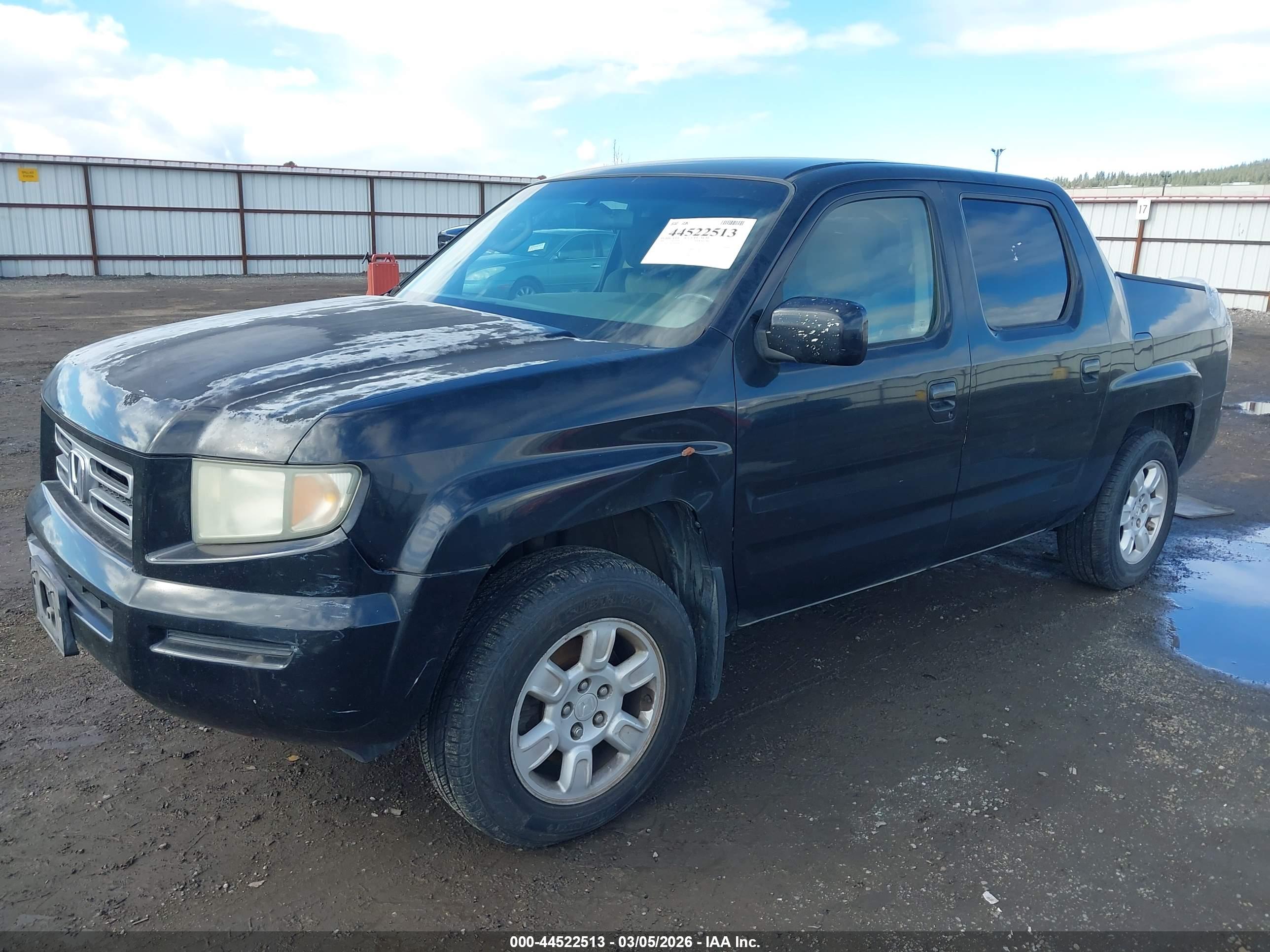 HONDA RIDGELINE image 2