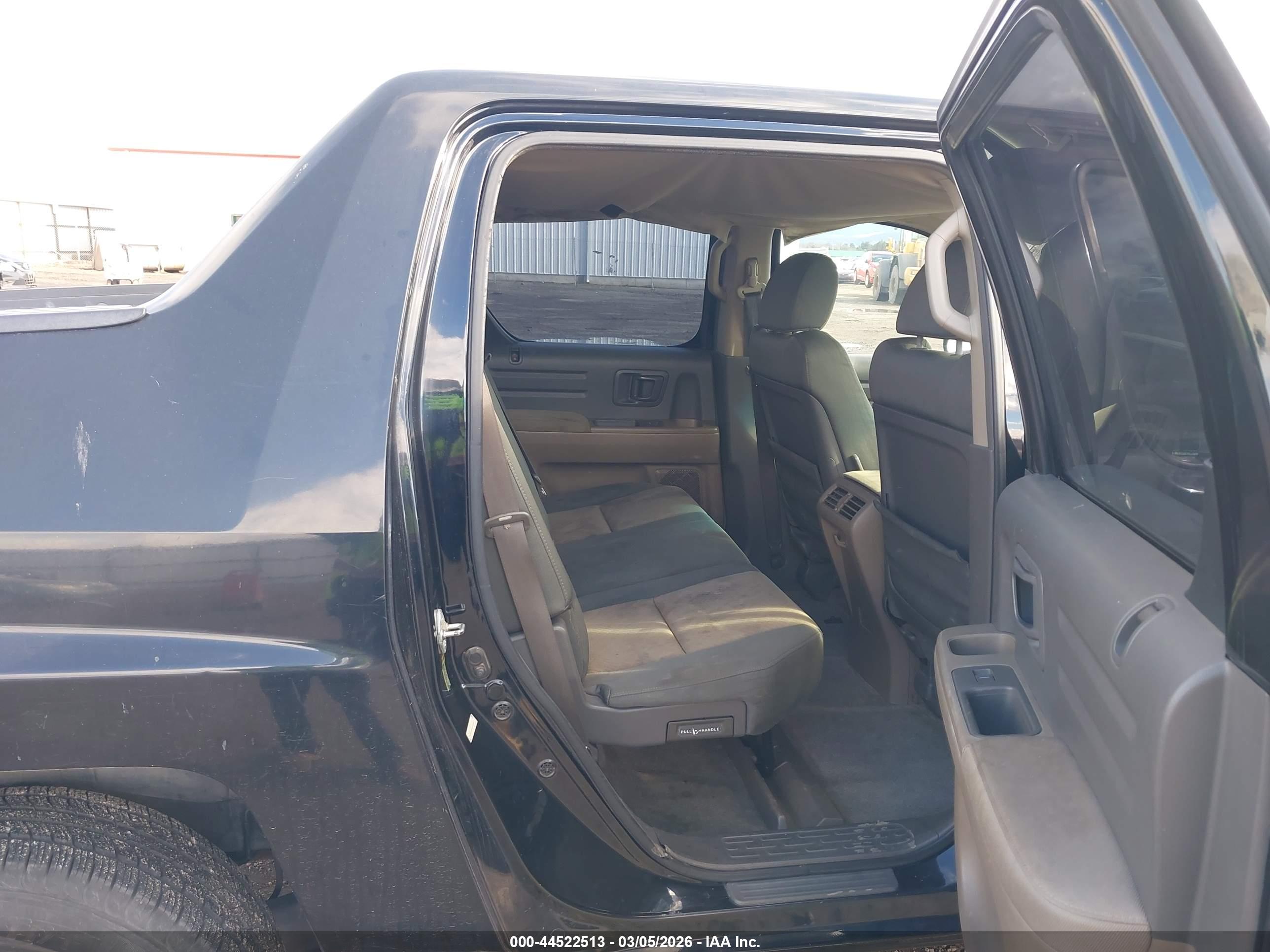 HONDA RIDGELINE image 8