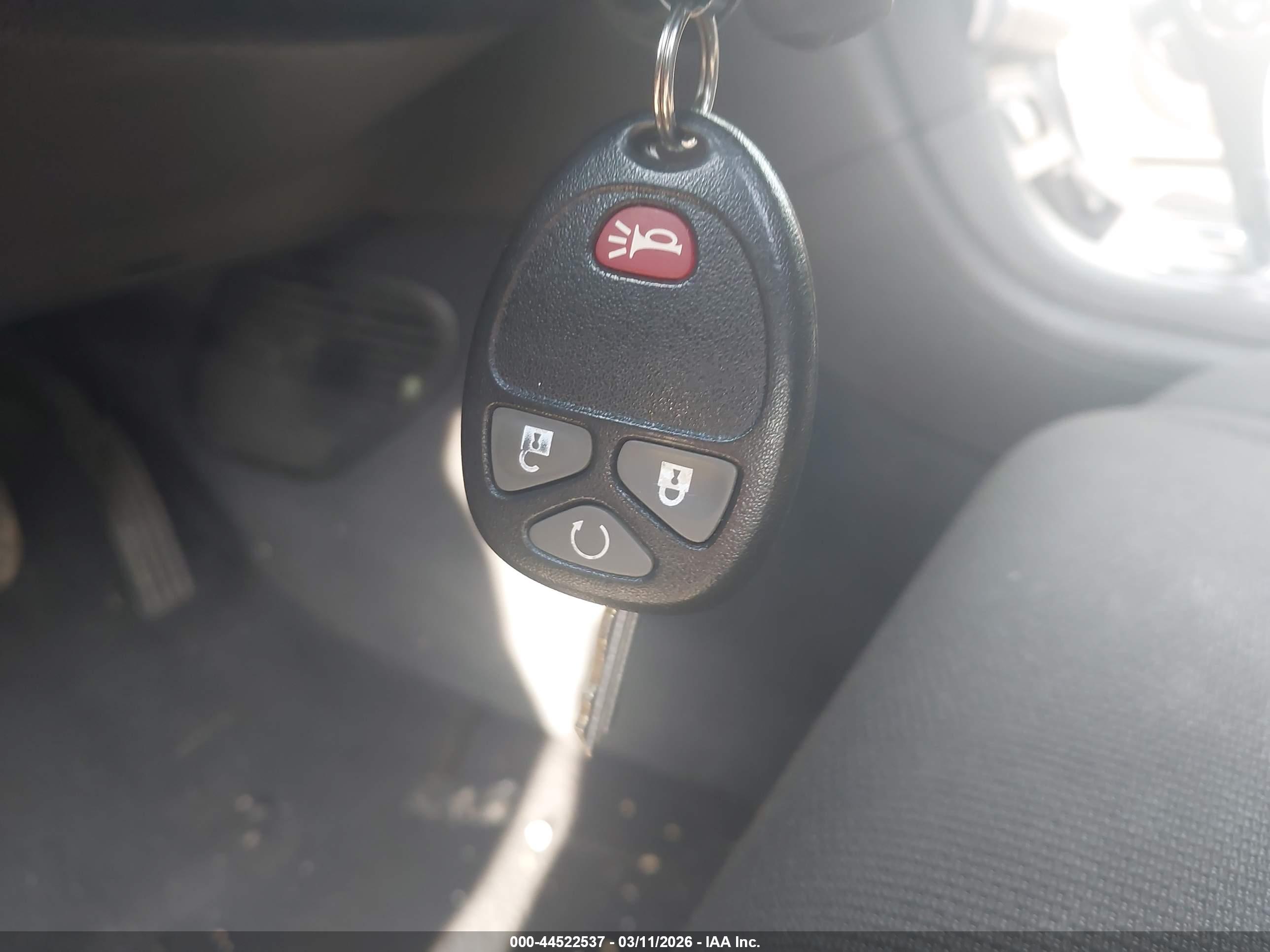 CHEVROLET TRAVERSE image 11