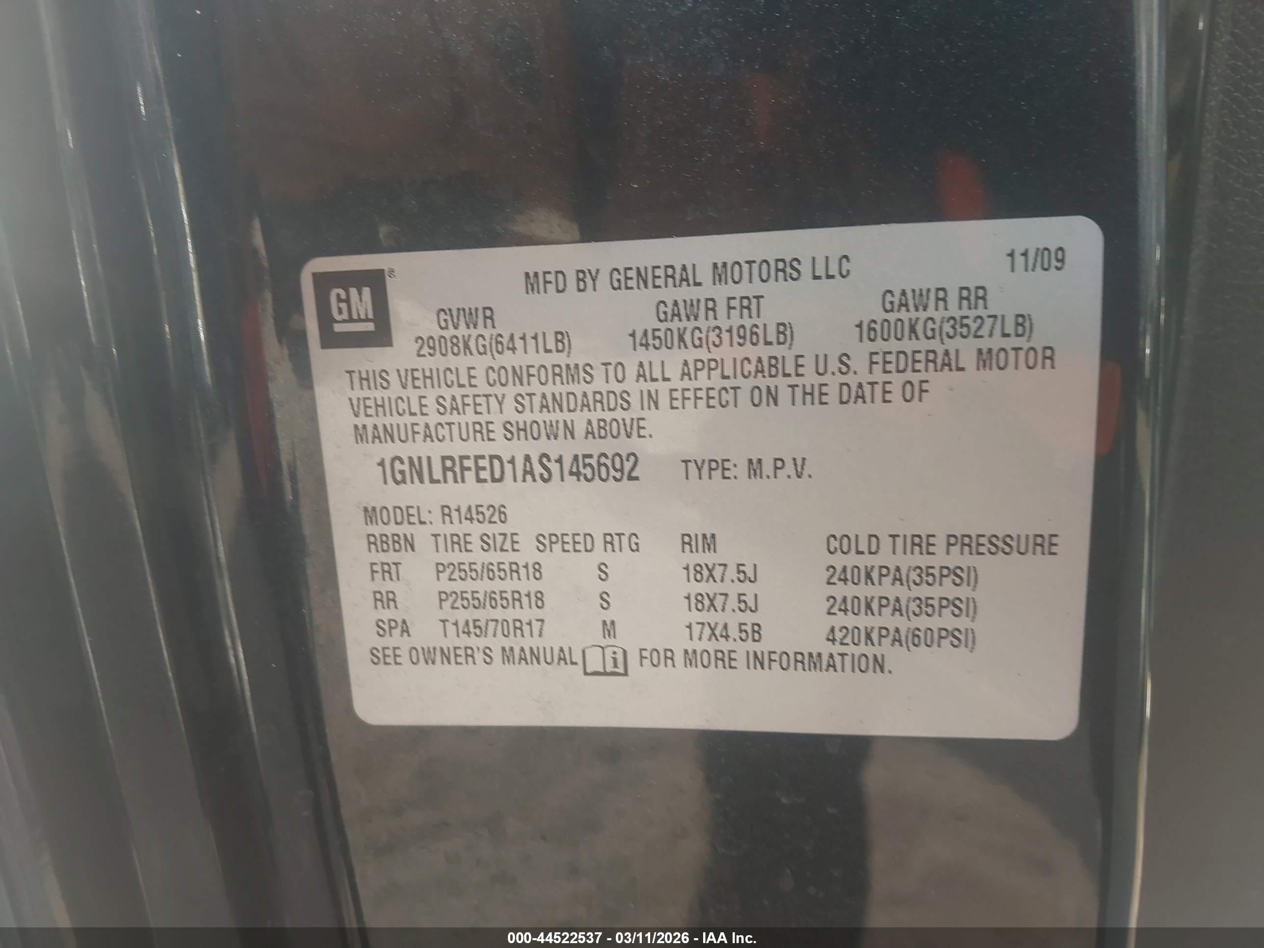 CHEVROLET TRAVERSE image 9
