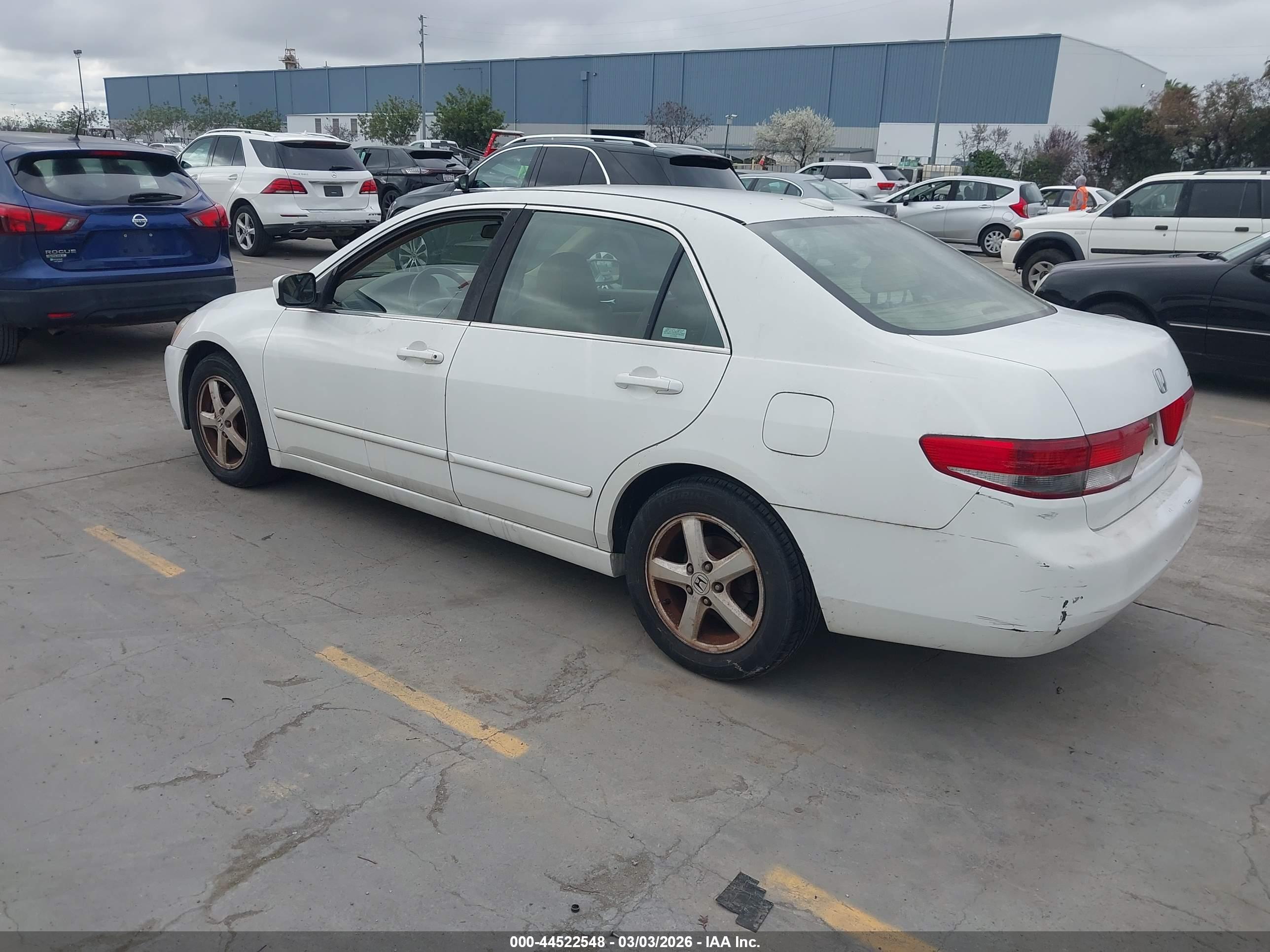 HONDA ACCORD image 3