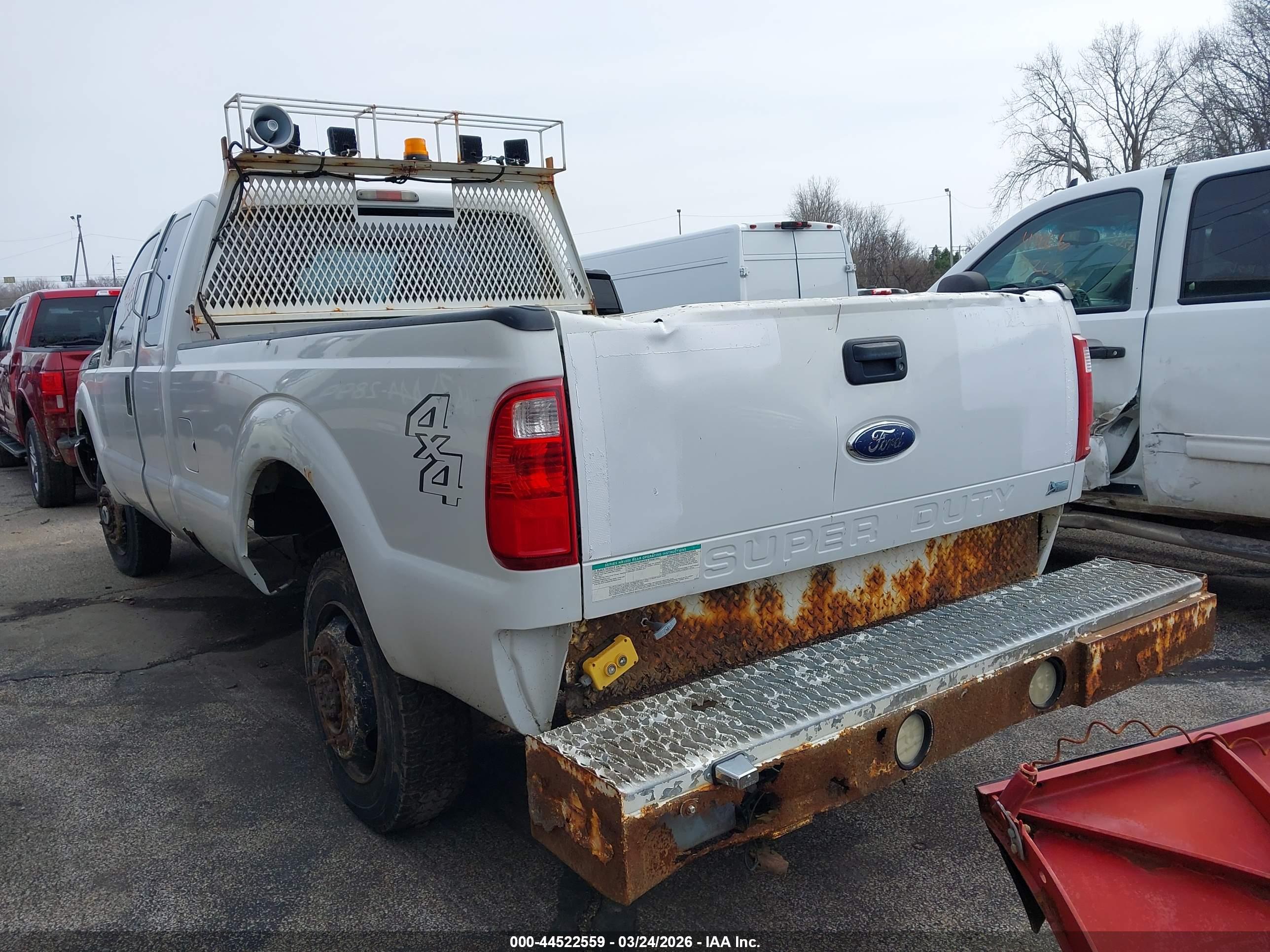 FORD F-350 image 3