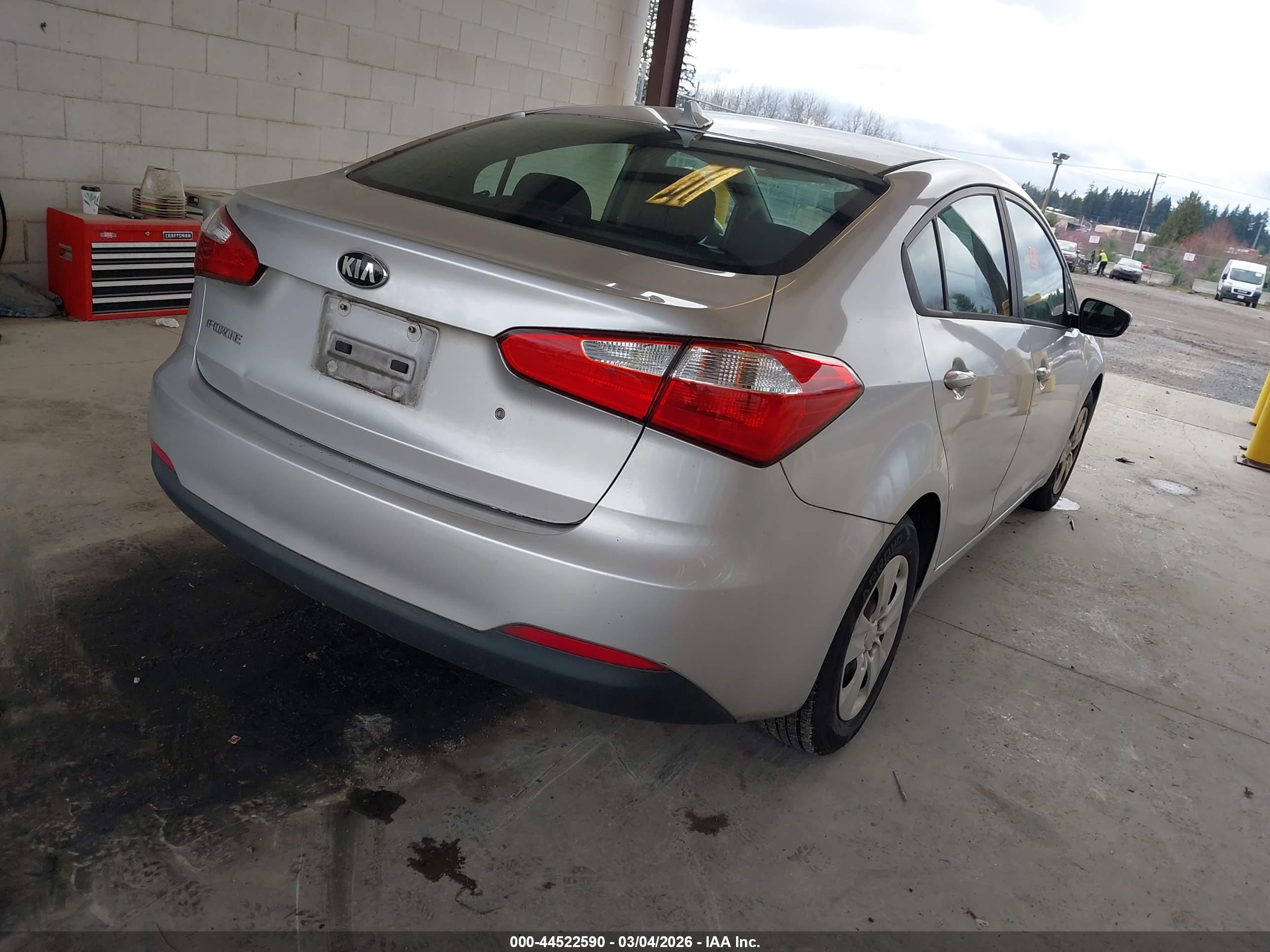 KIA FORTE image 4