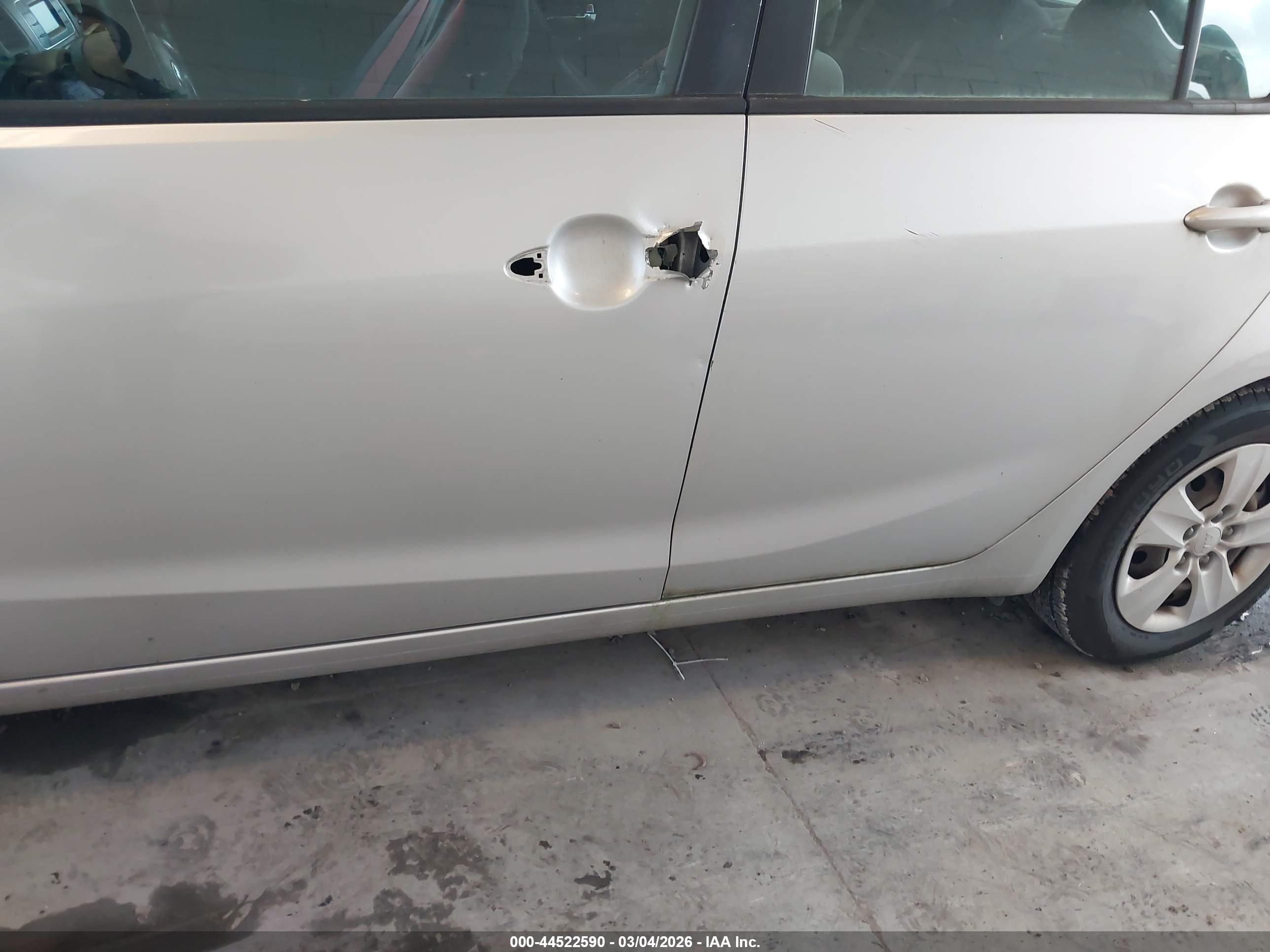 KIA FORTE image 6