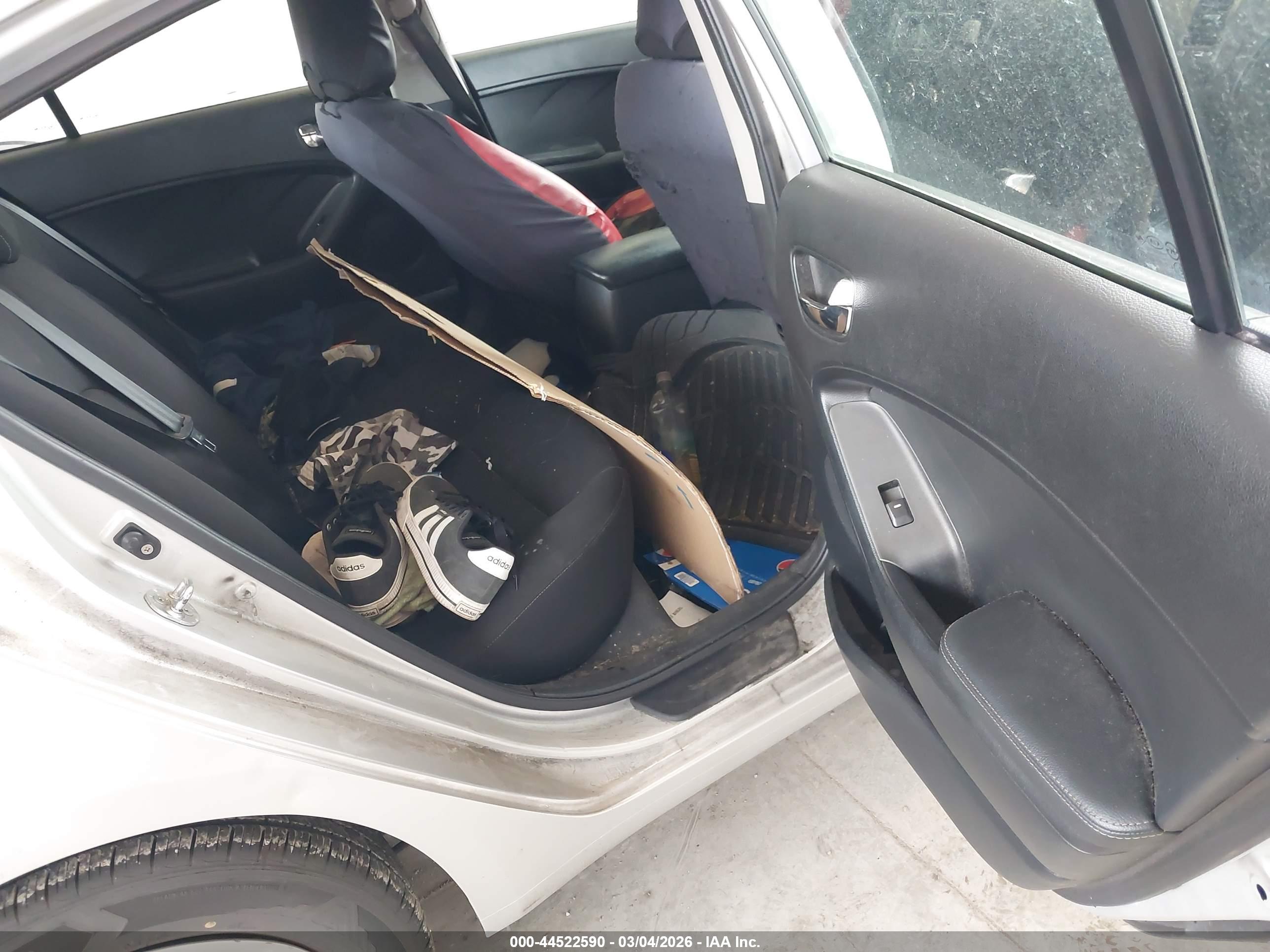 KIA FORTE image 8
