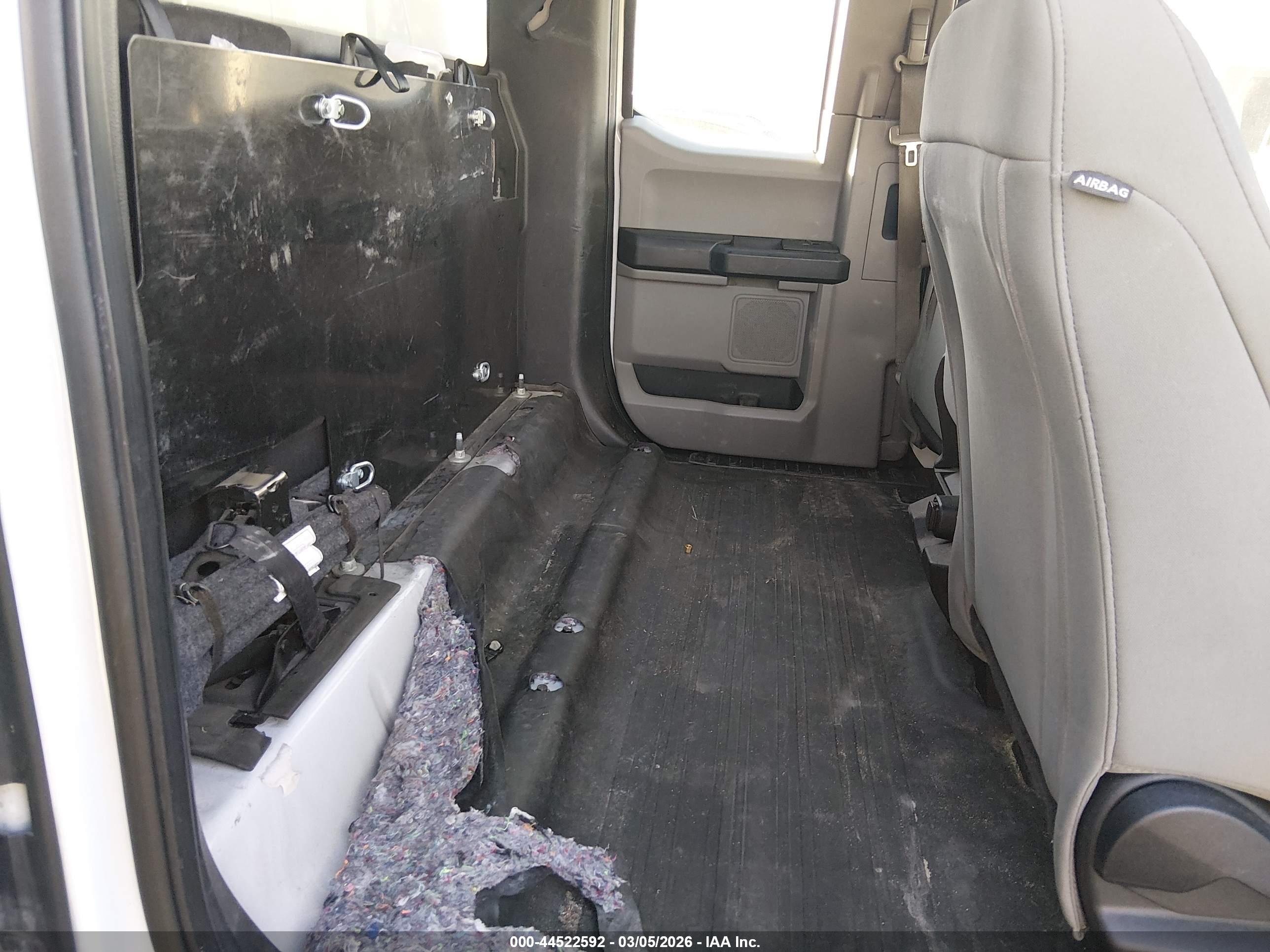 FORD F-150 image 8