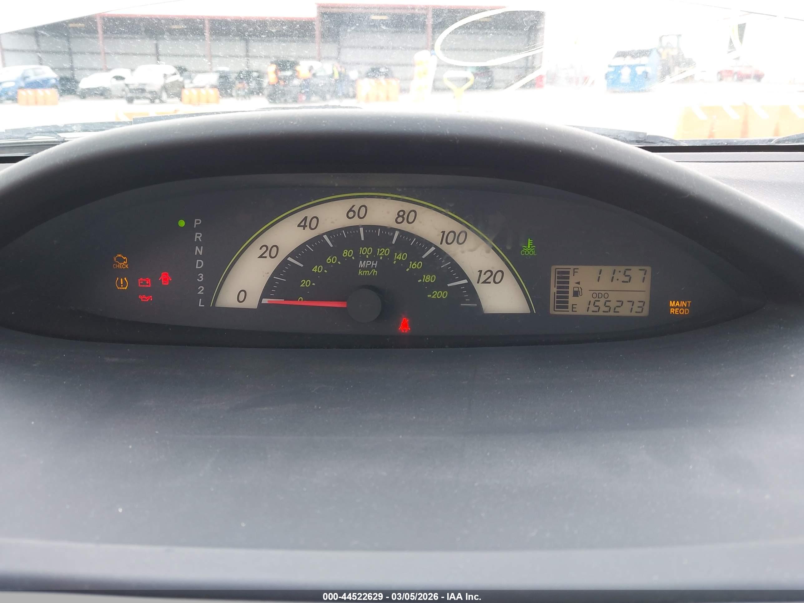 TOYOTA YARIS image 7