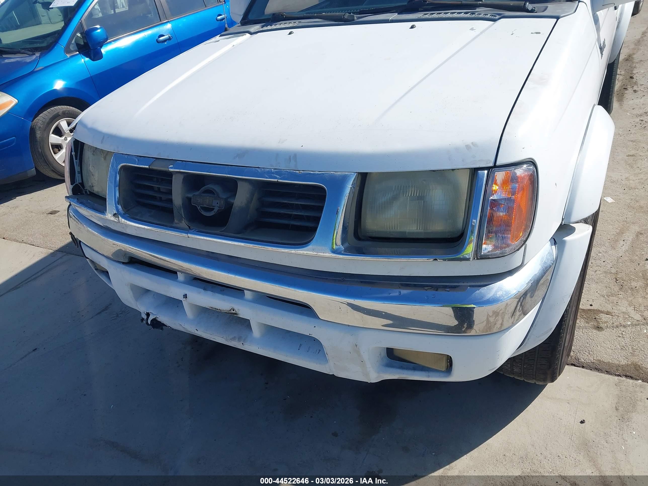 NISSAN FRONTIER image 6