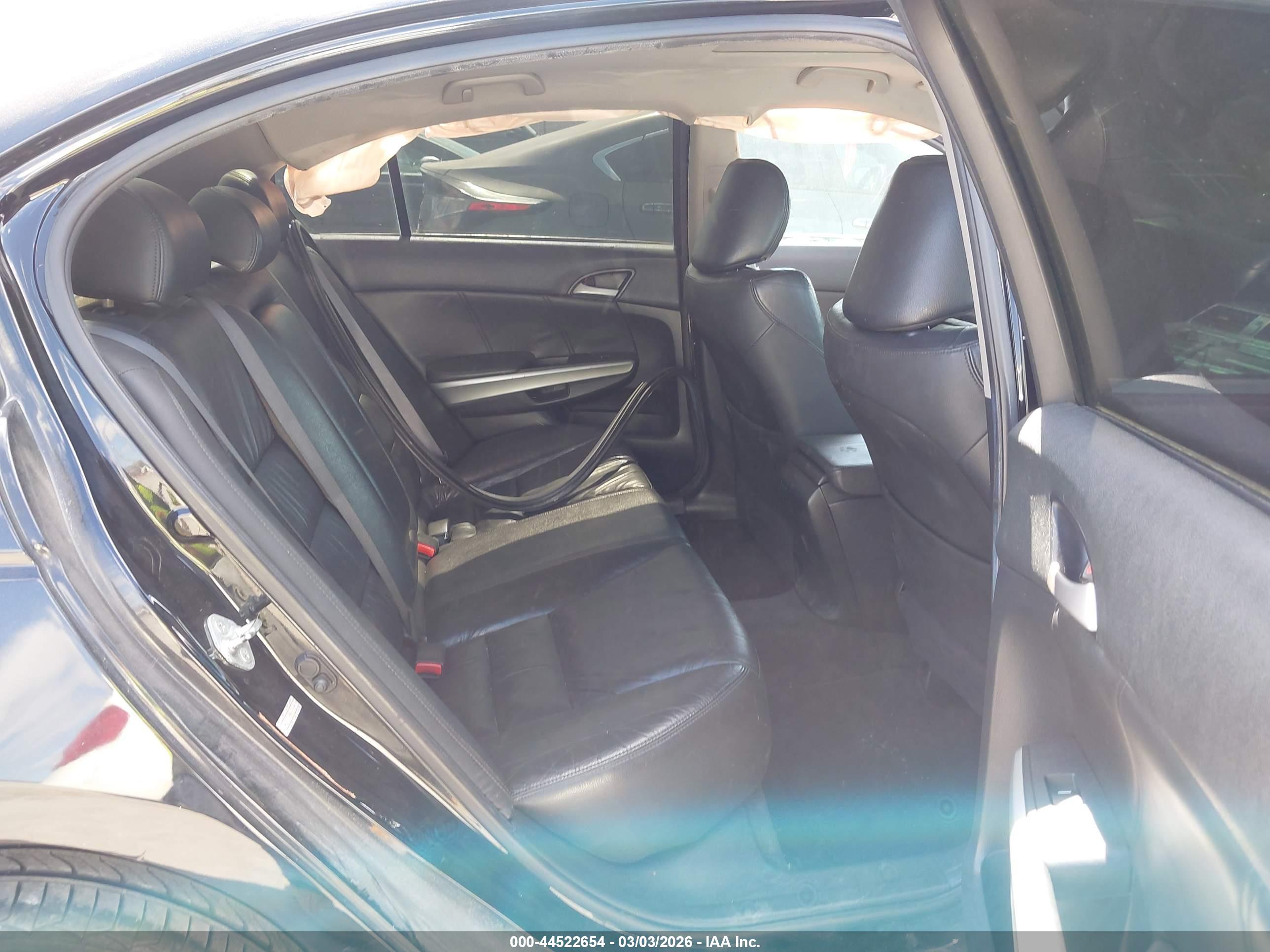 HONDA ACCORD image 8