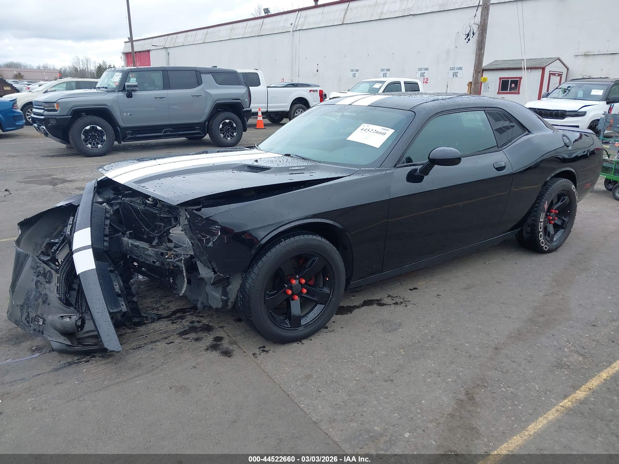 DODGE CHALLENGER image 2