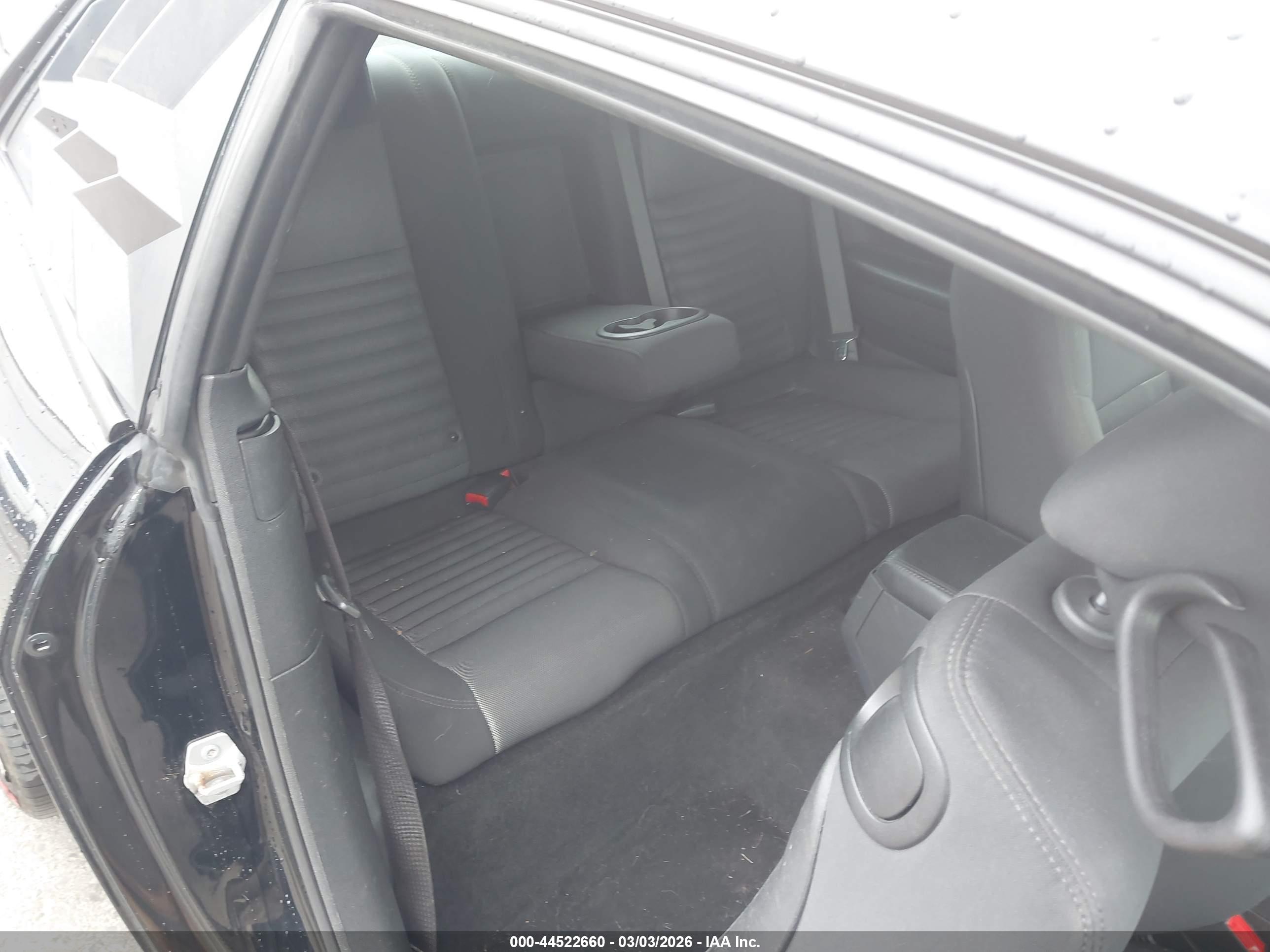 DODGE CHALLENGER image 8