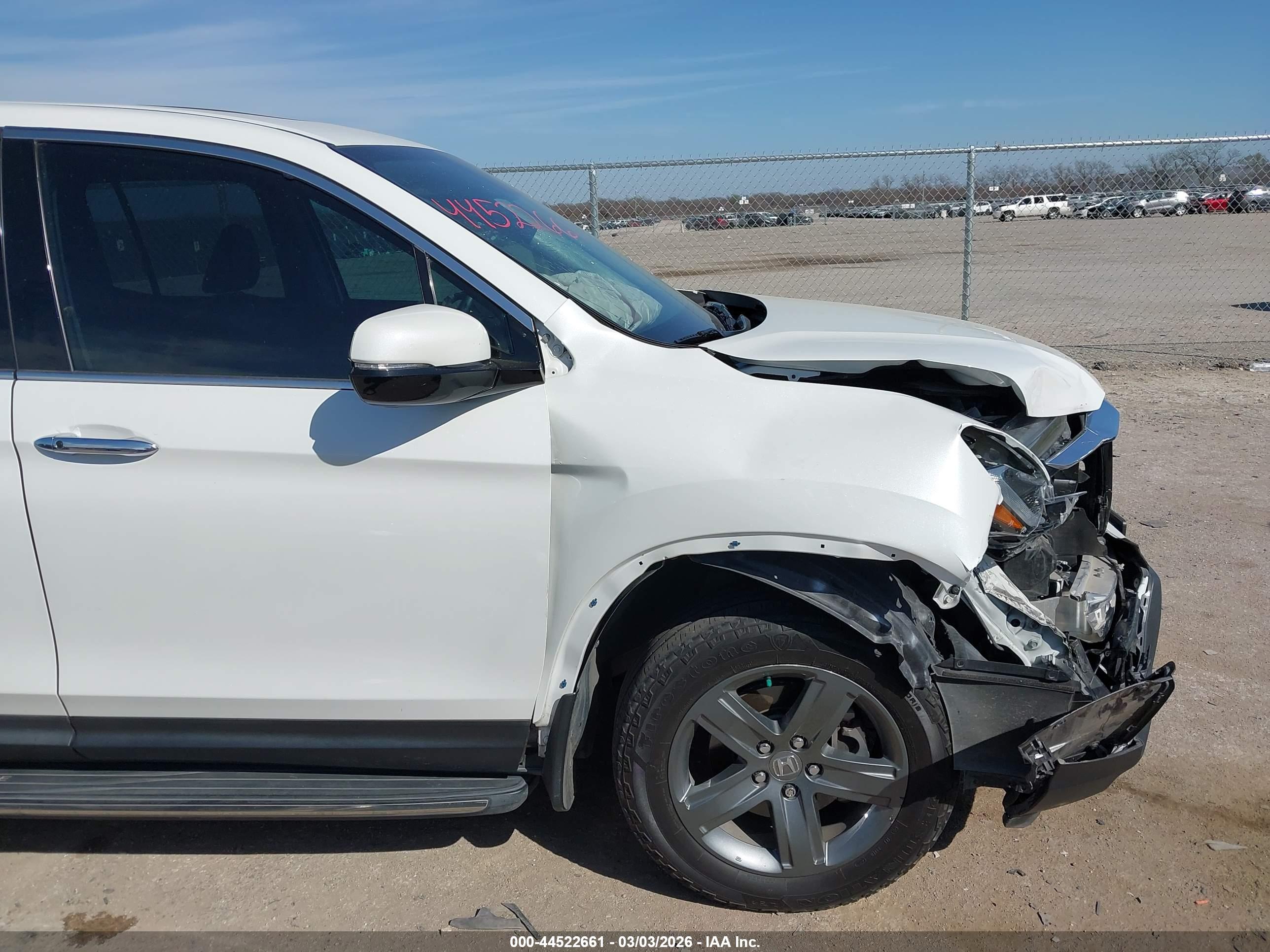 HONDA RIDGELINE image 6
