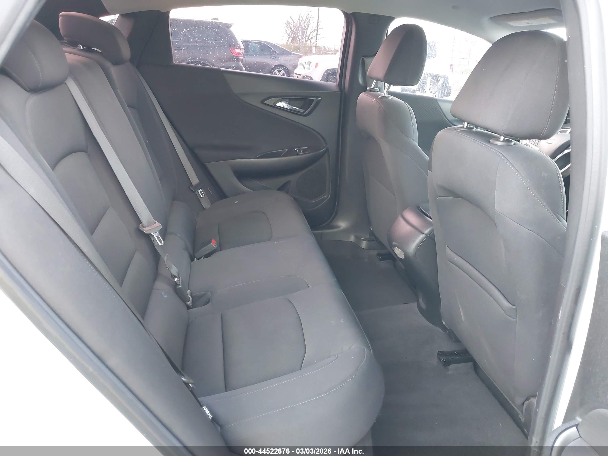 CHEVROLET MALIBU image 8