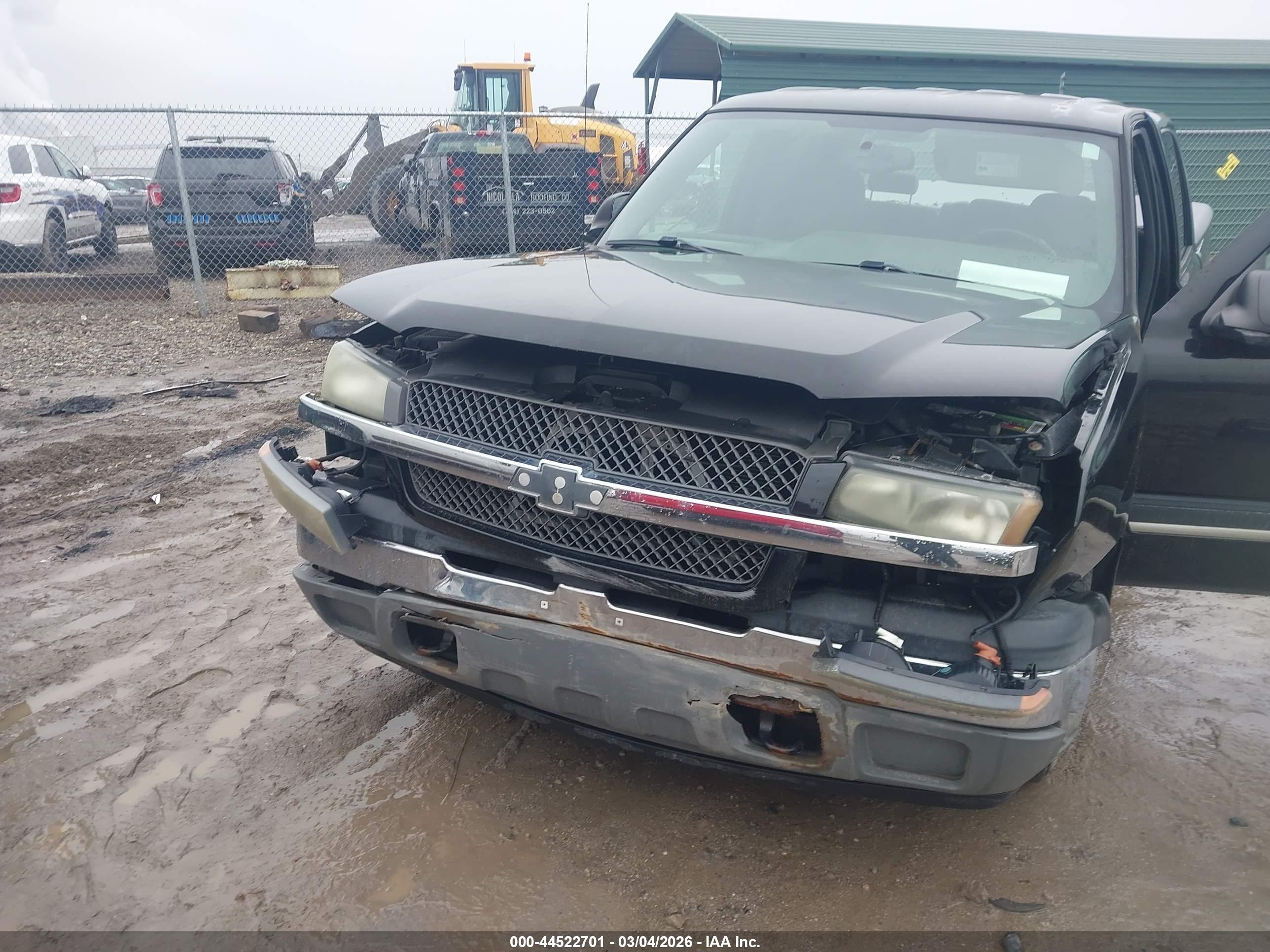 CHEVROLET SILVERADO image 6