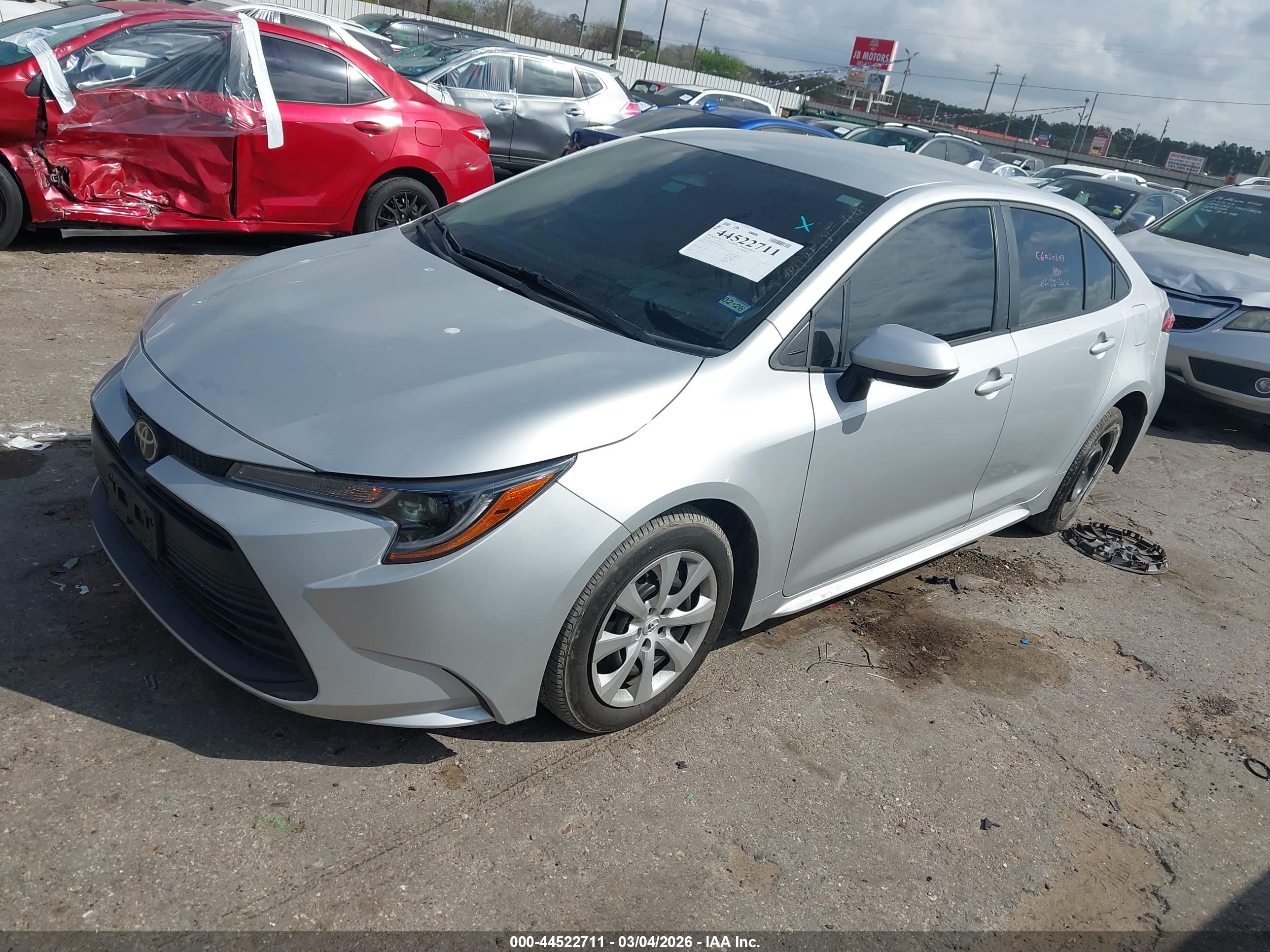 TOYOTA COROLLA image 2
