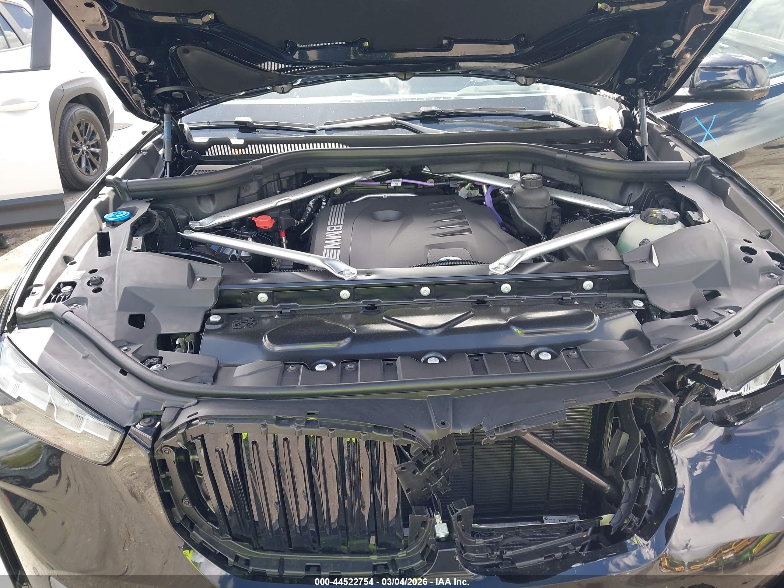 BMW X5 image 10