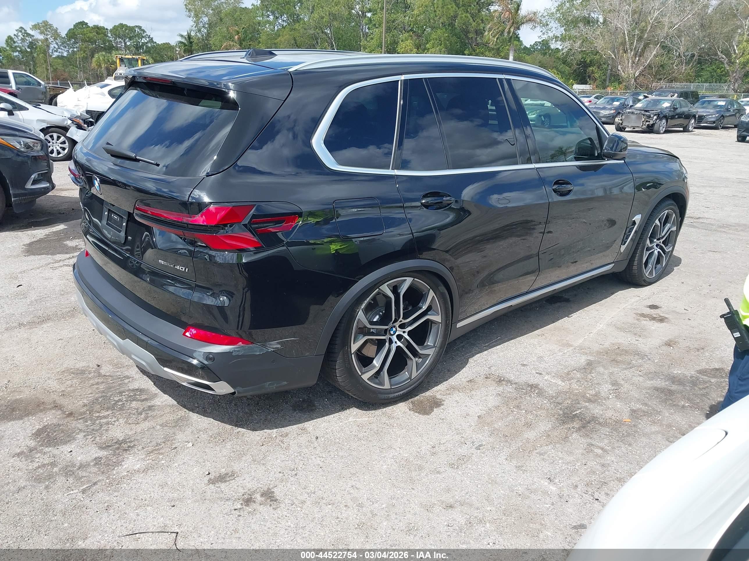 BMW X5 image 4