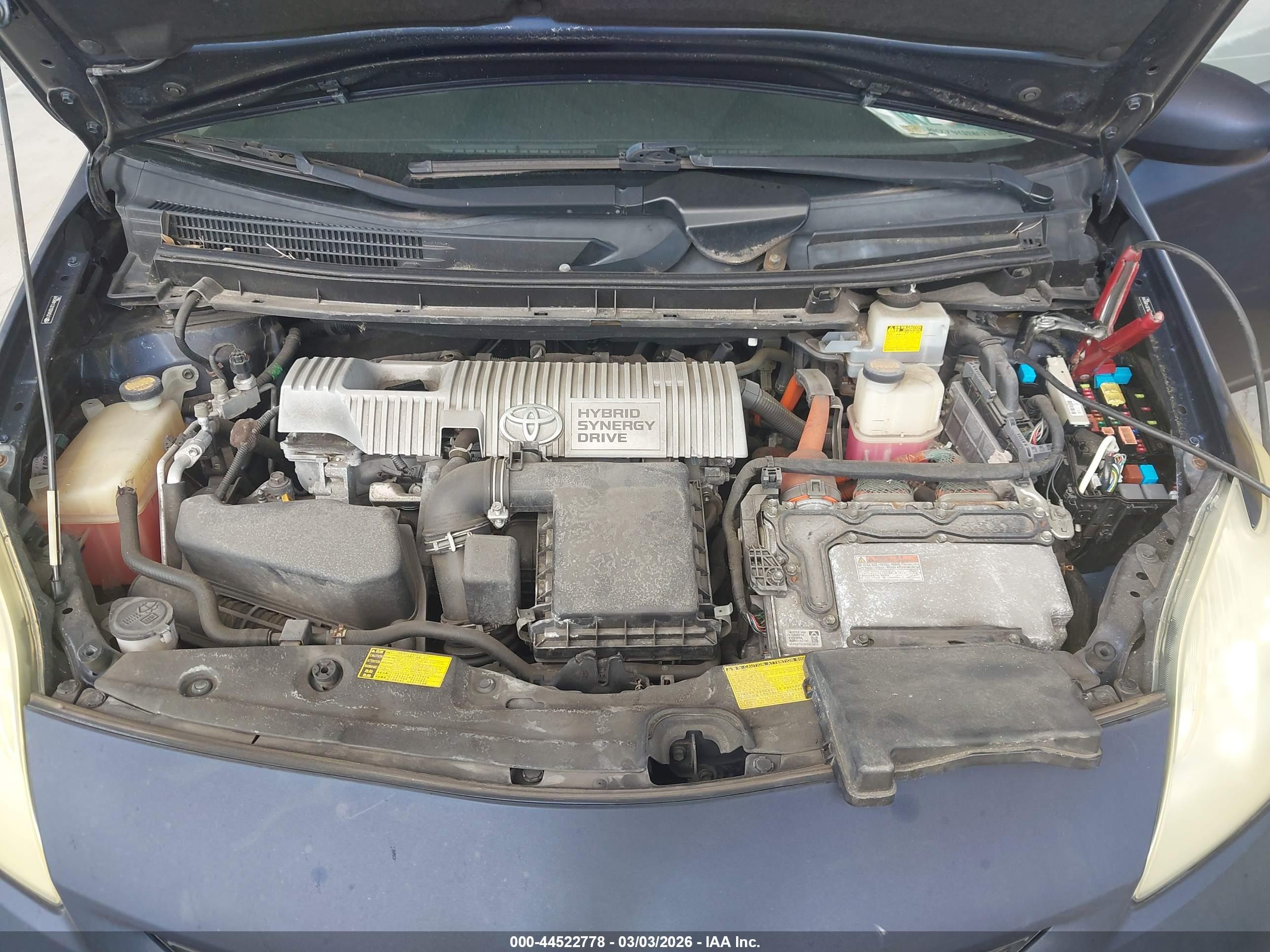 TOYOTA PRIUS image 10