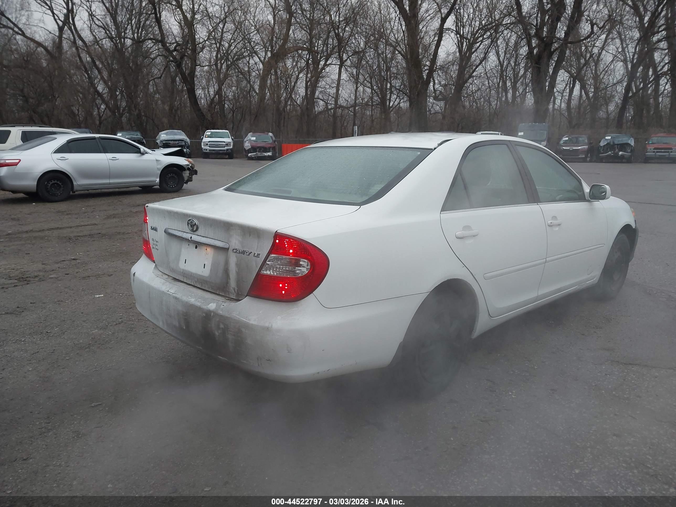 TOYOTA CAMRY image 4