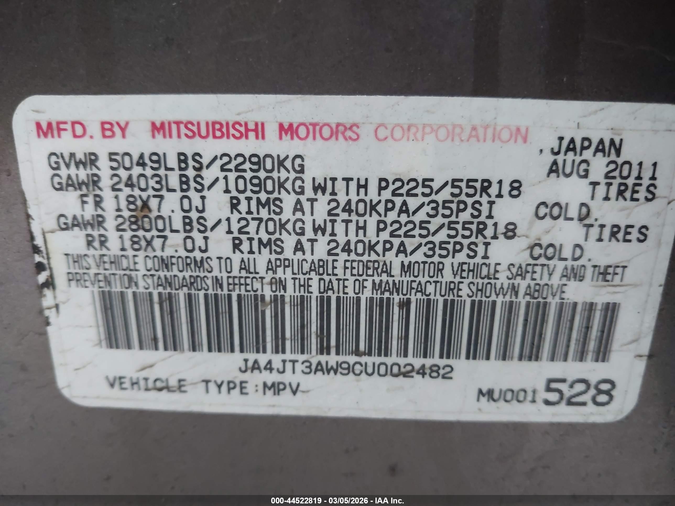 MITSUBISHI OUTLANDER image 9